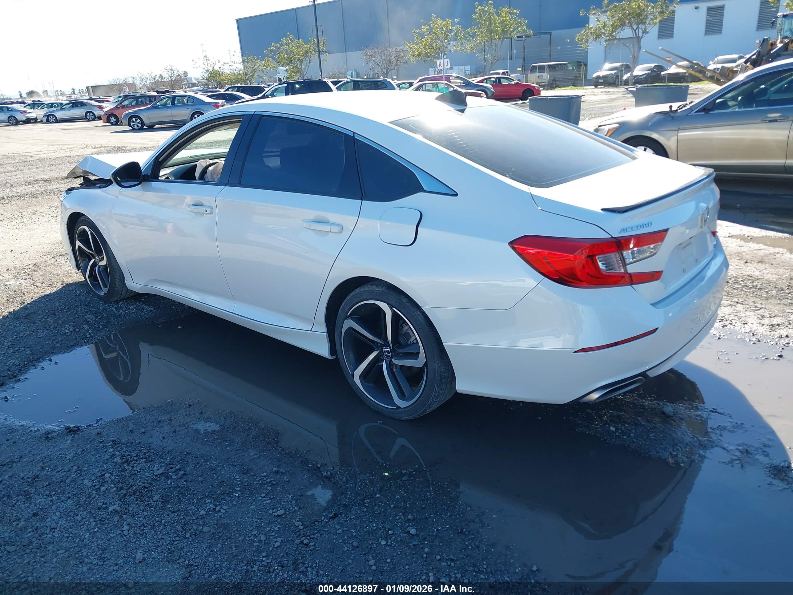 HONDA ACCORD image 3