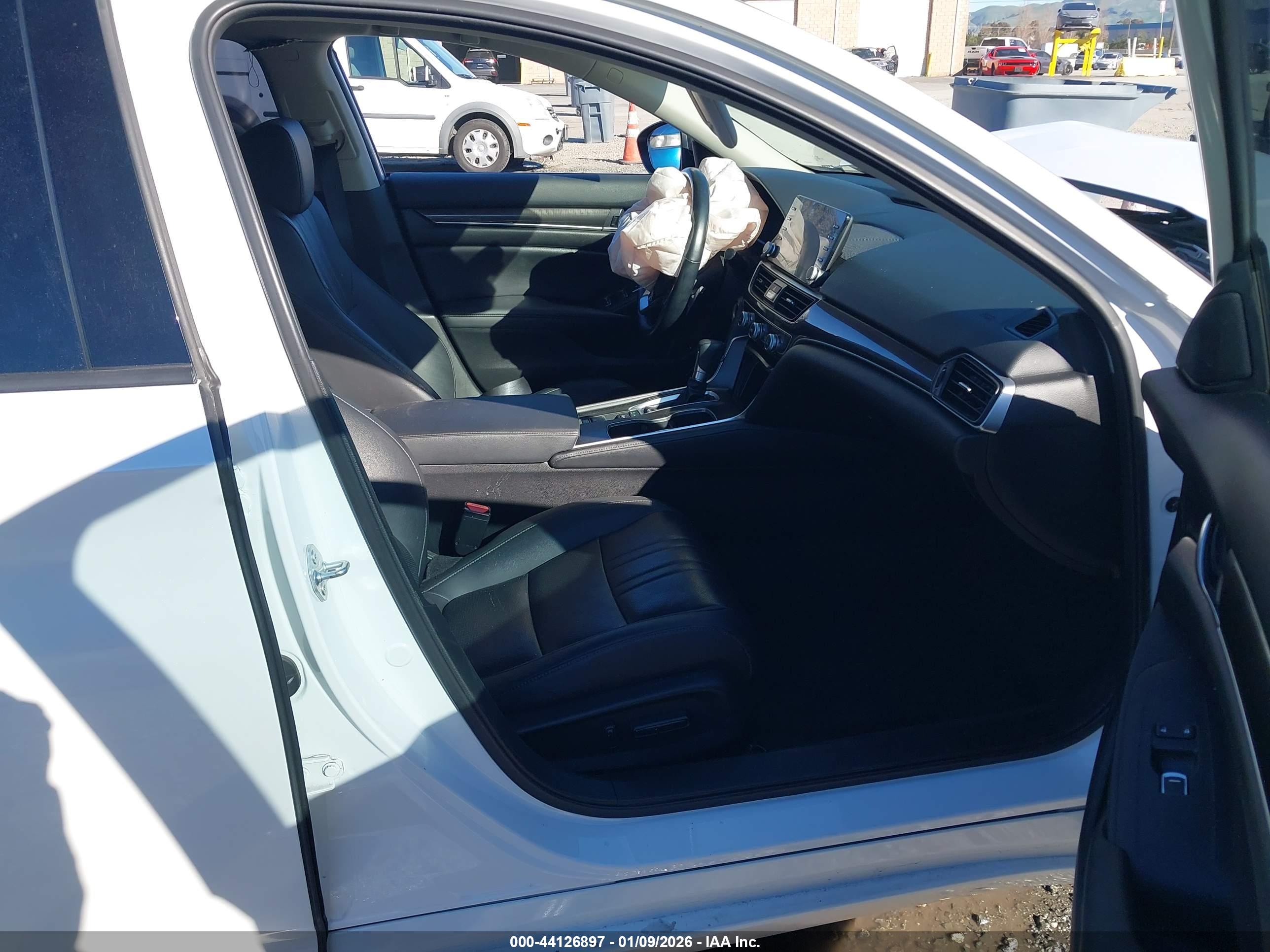 HONDA ACCORD image 5