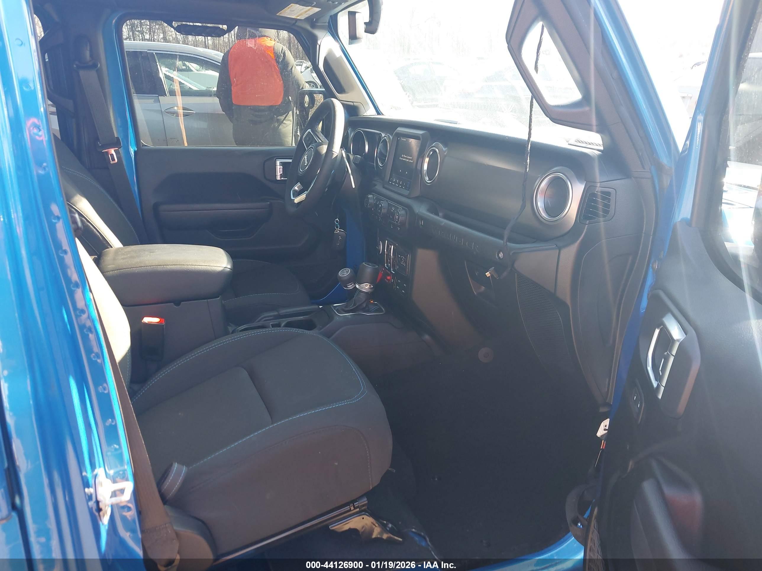 JEEP WRANGLER image 5