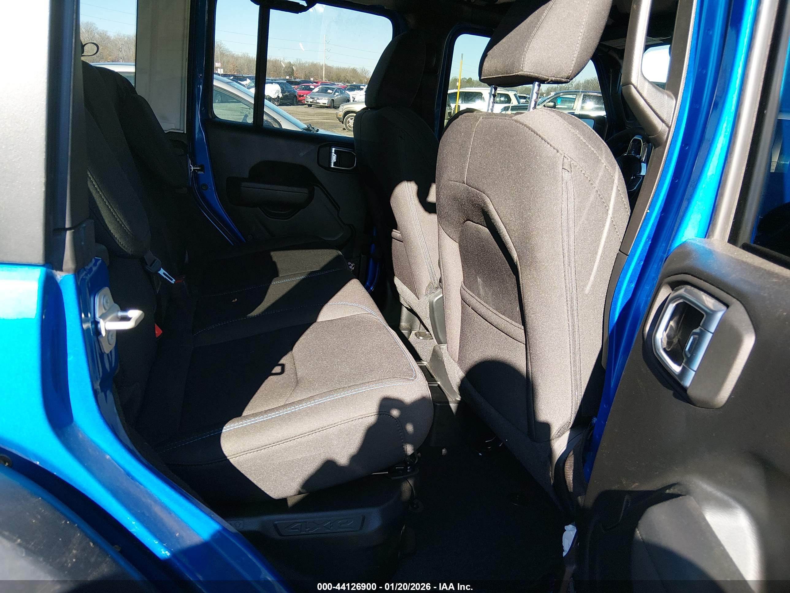 JEEP WRANGLER image 8