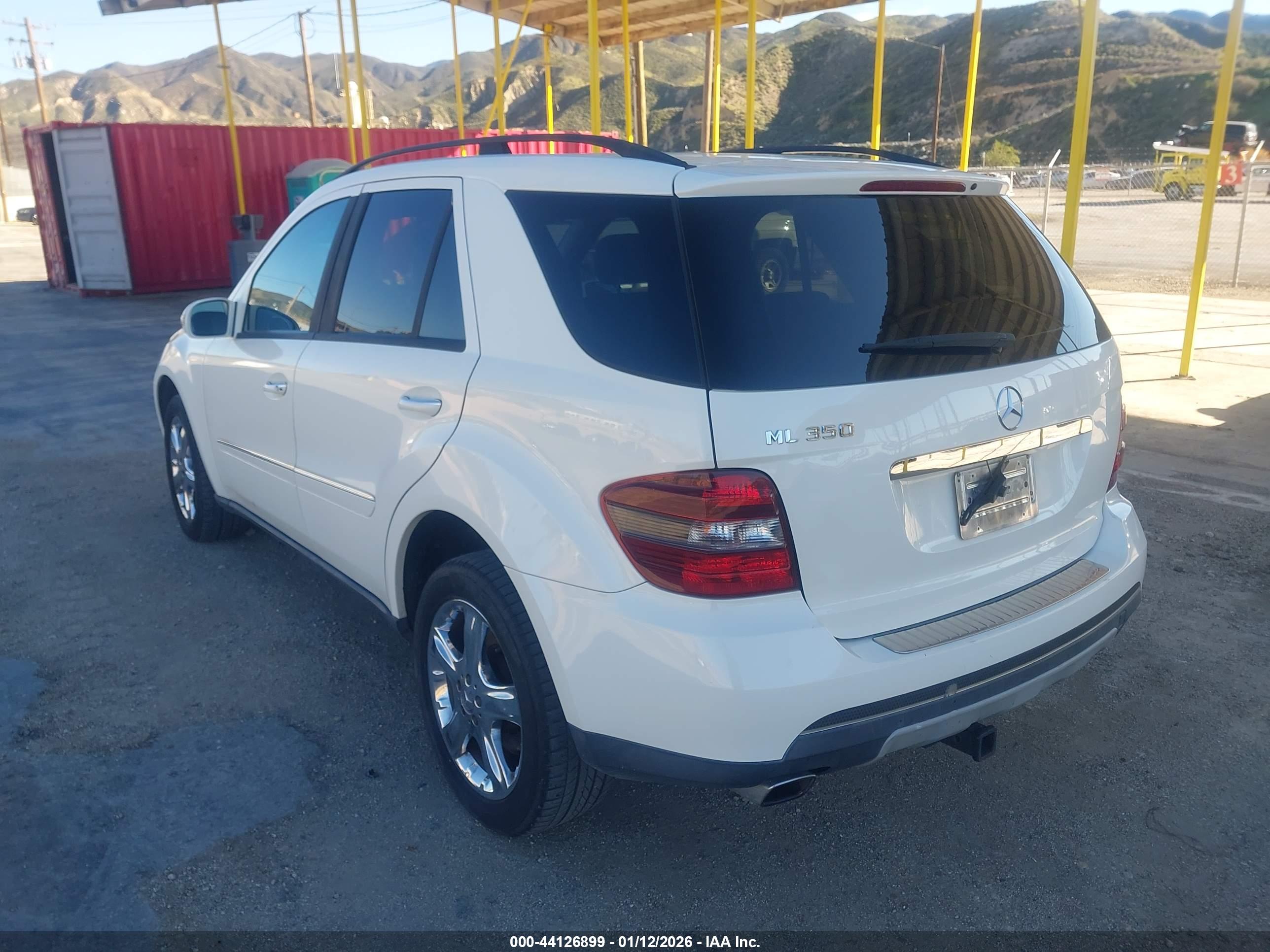 MERCEDES-BENZ ML image 3