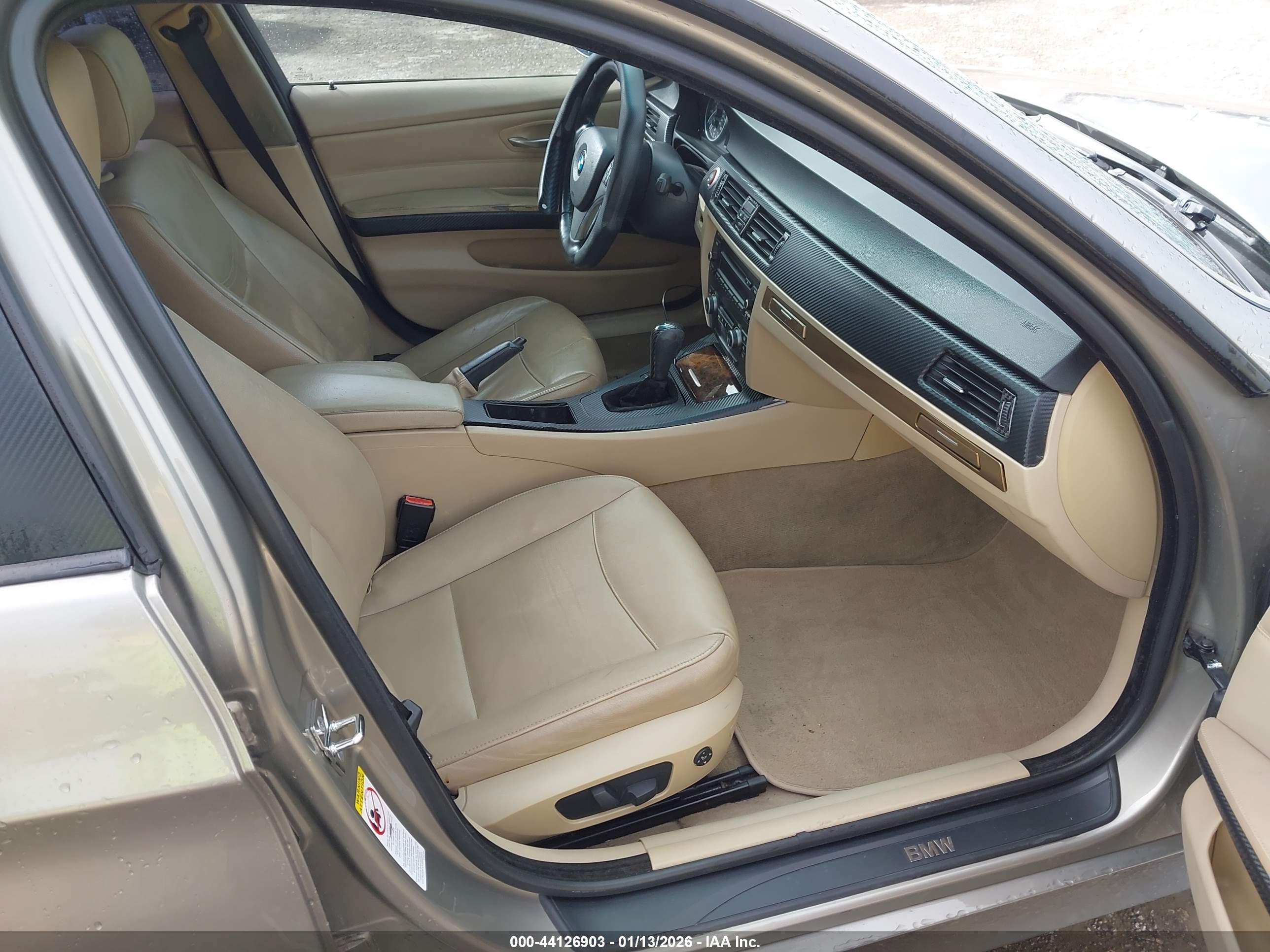 BMW 328I image 5