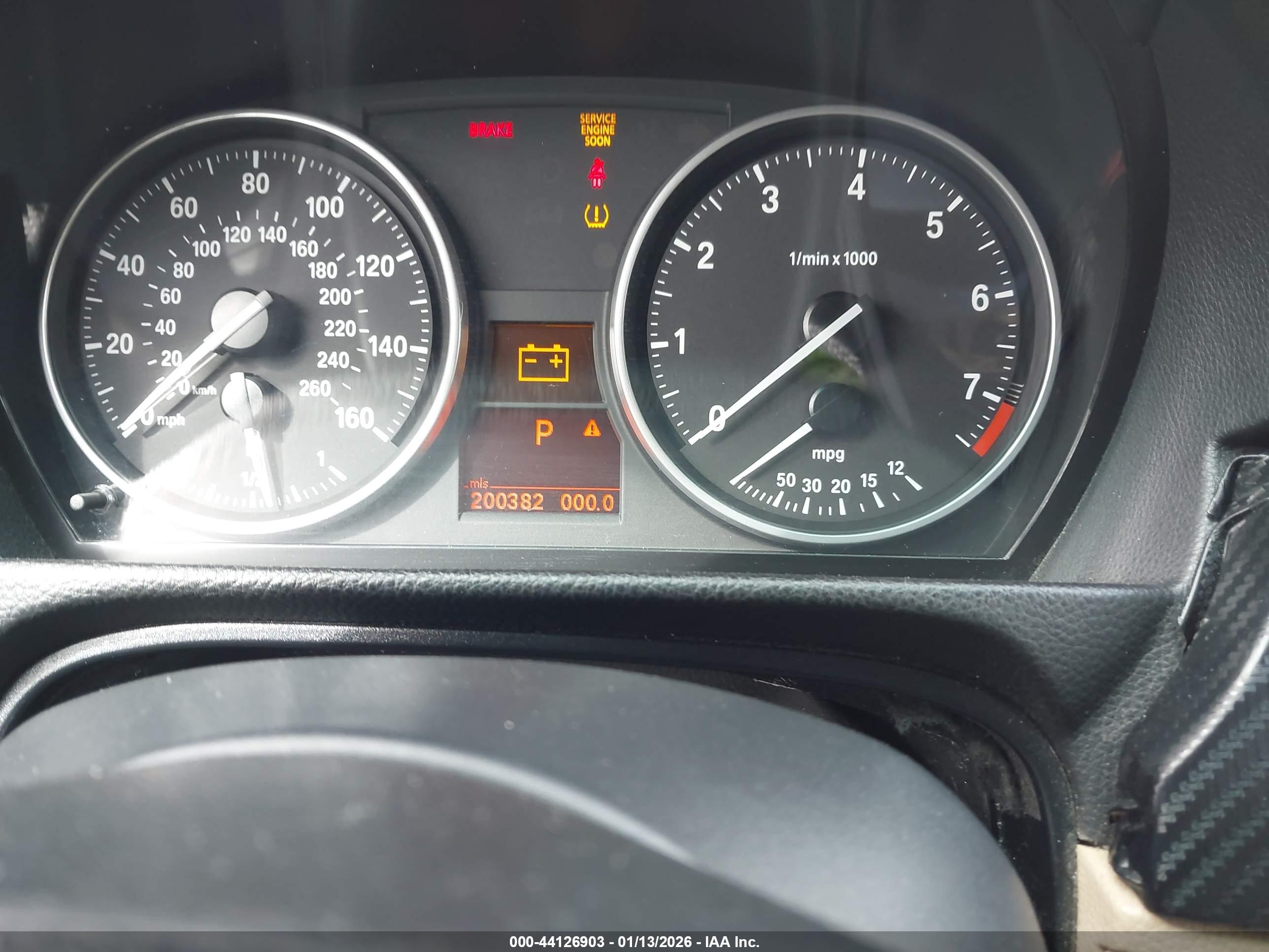 BMW 328I image 7