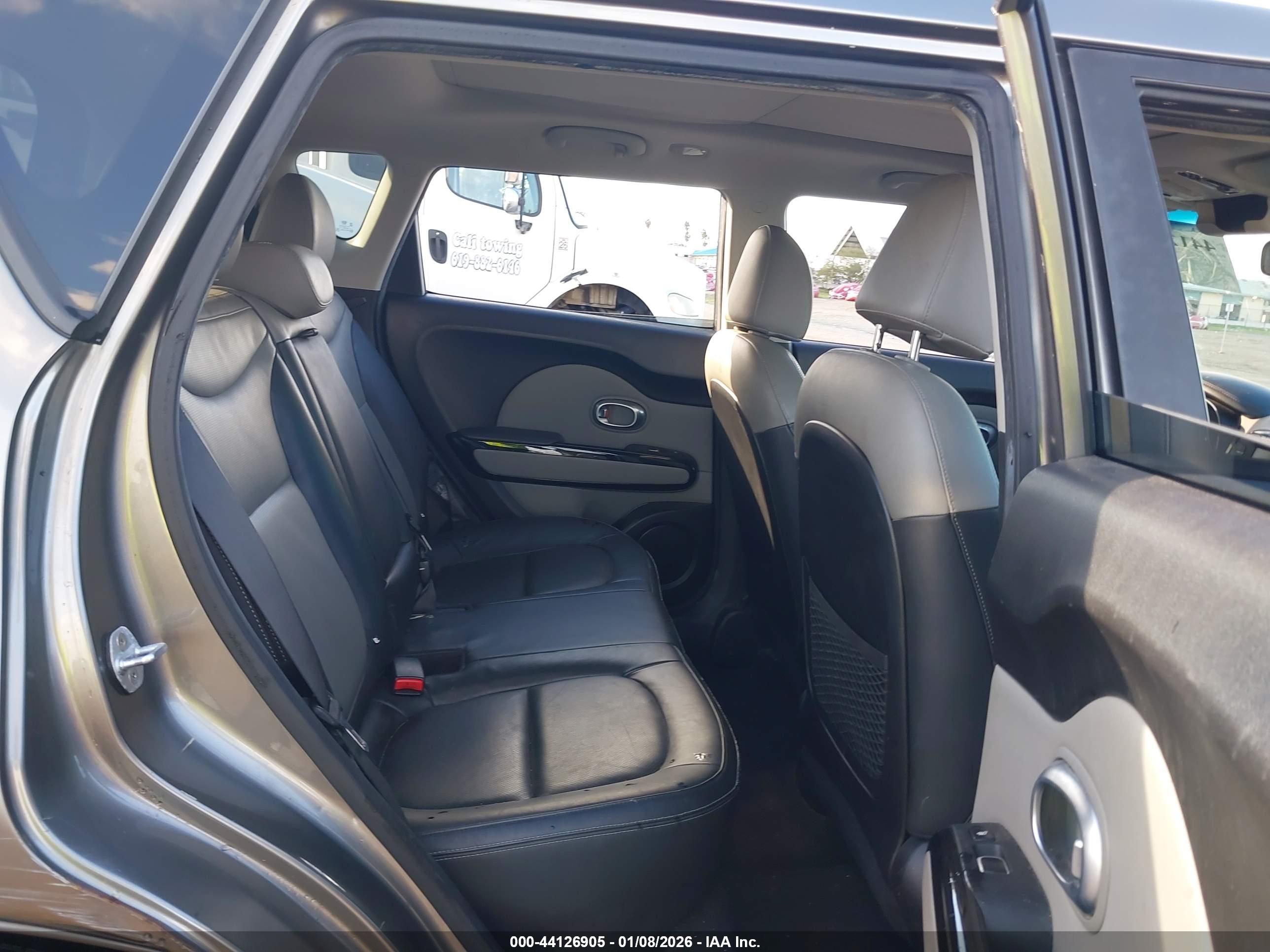 KIA SOUL image 8