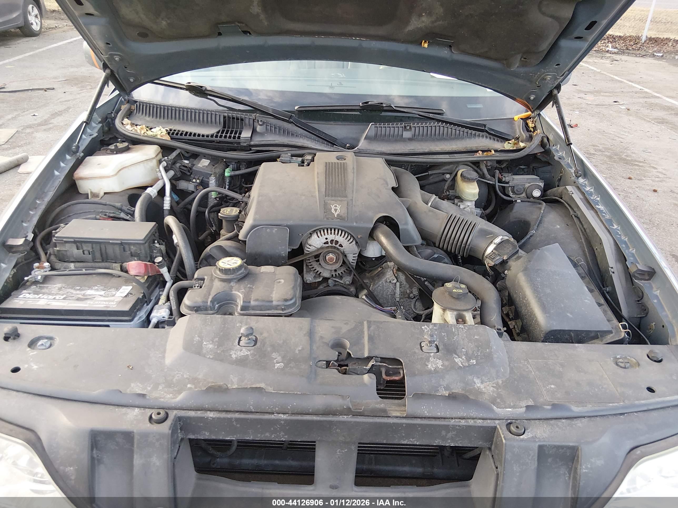 LINCOLN TOWN image 10