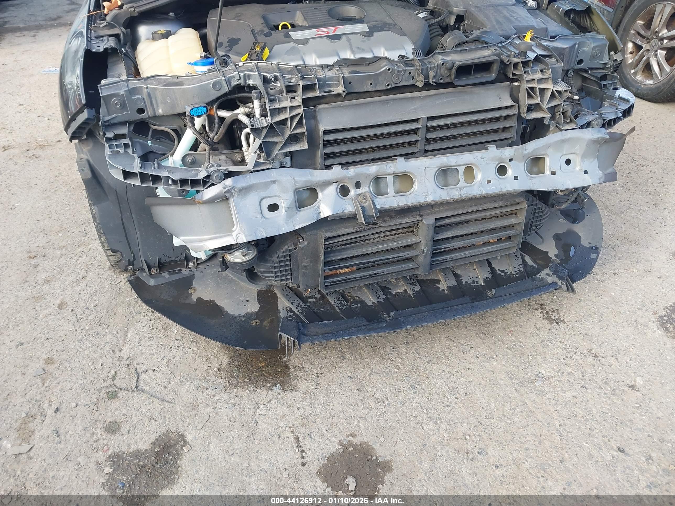 FORD FOCUS image 6