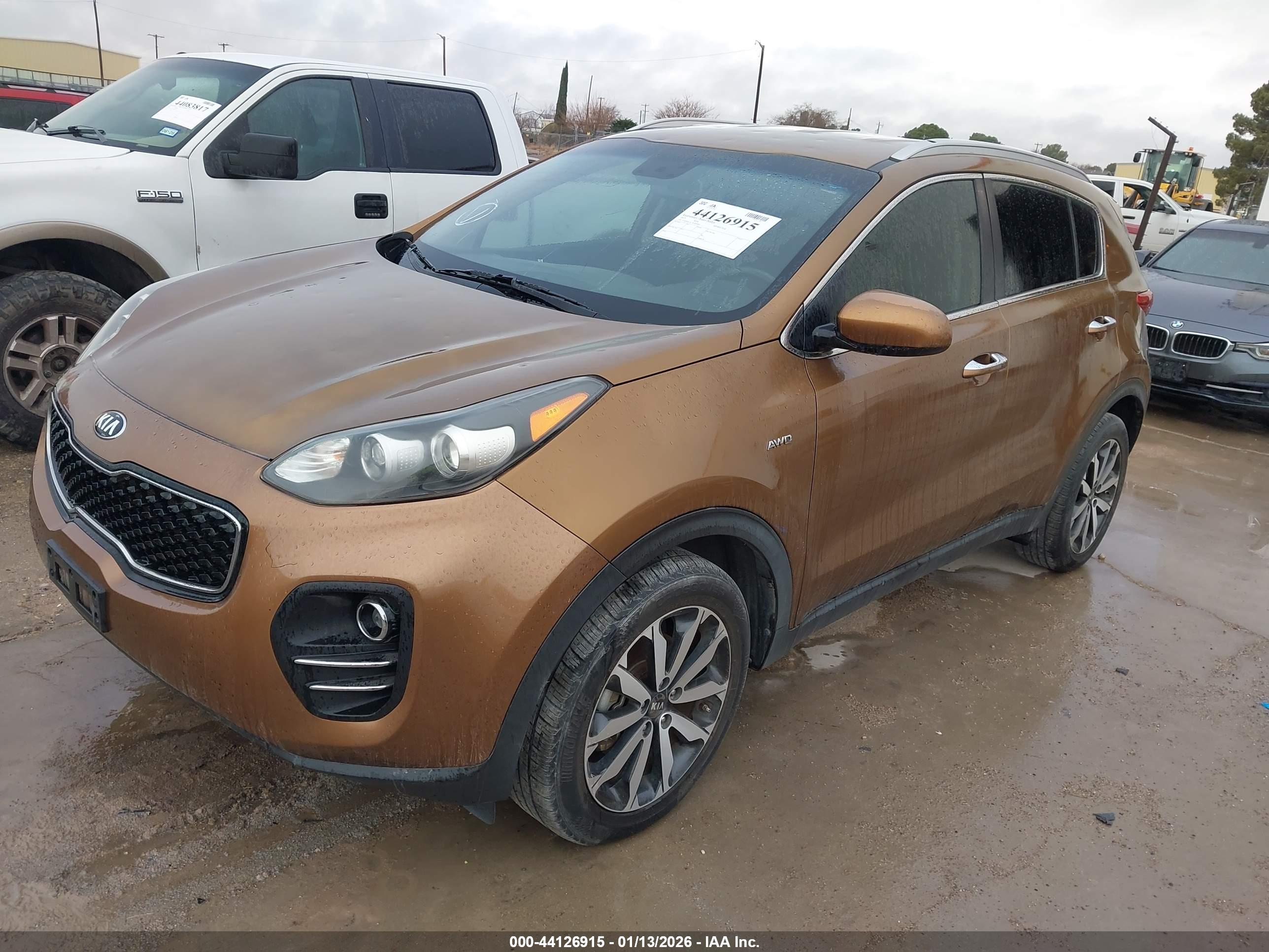 KIA SPORTAGE image 6