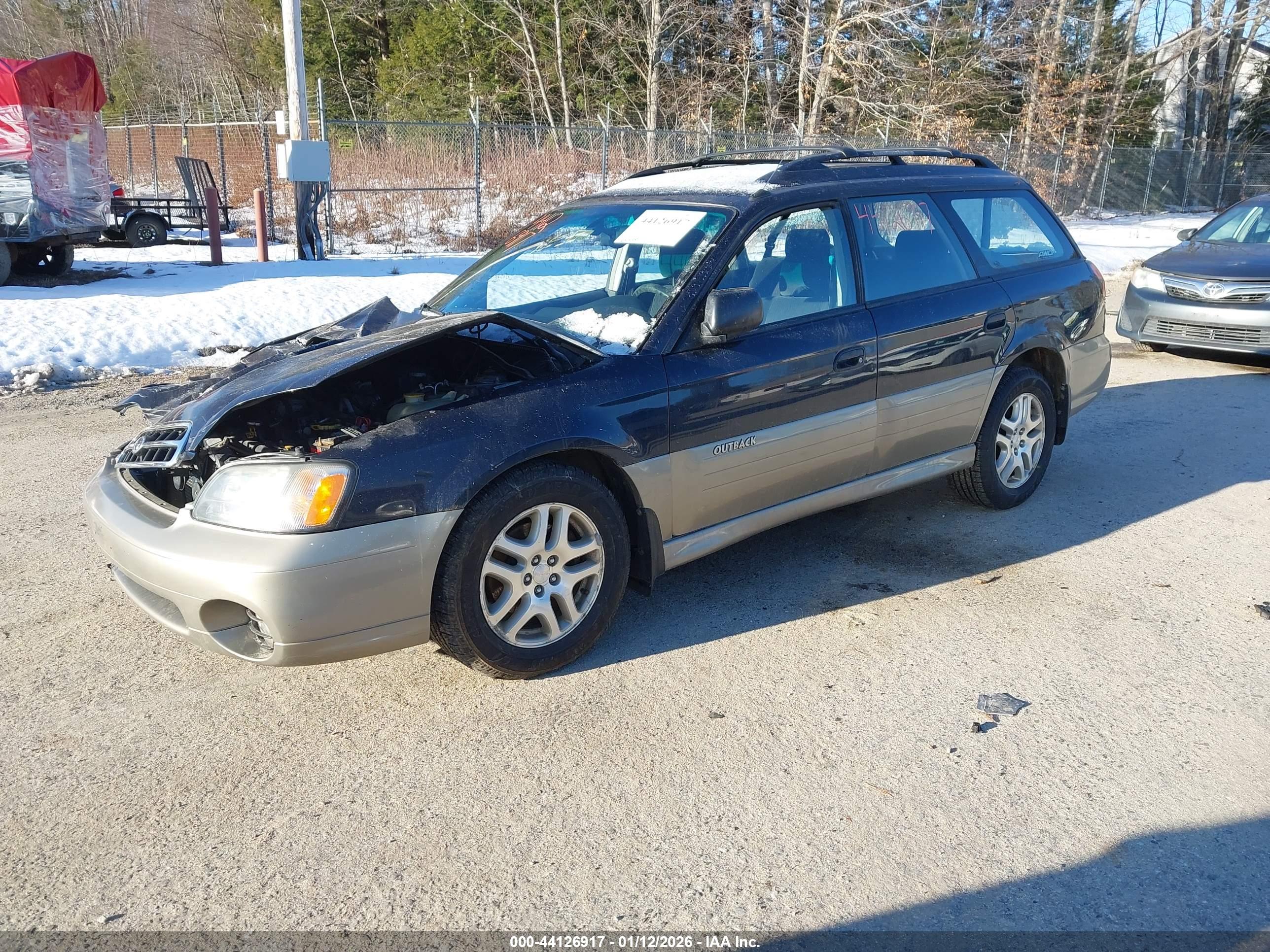 SUBARU OUTBACK image 2