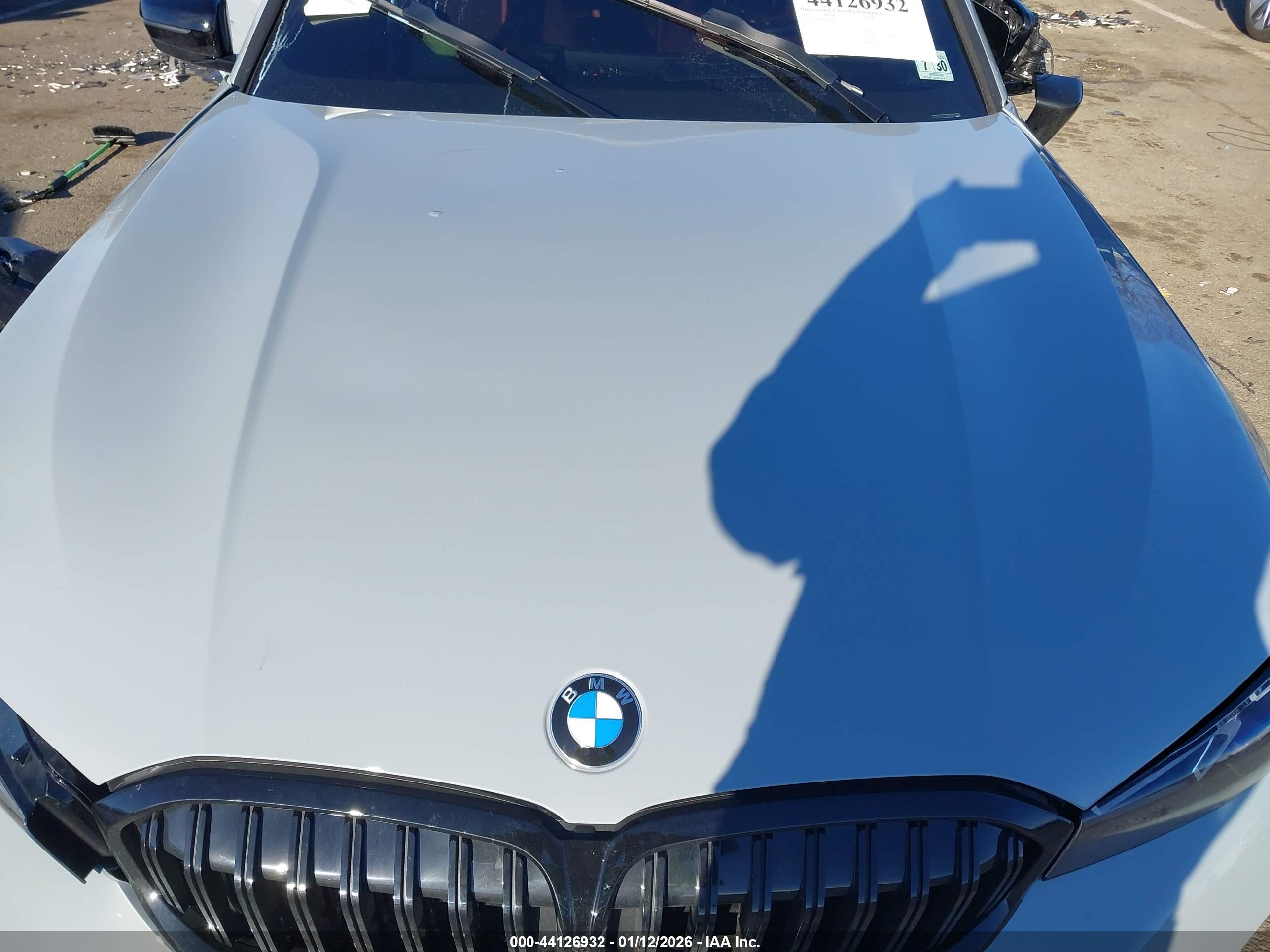 BMW 3 image 10