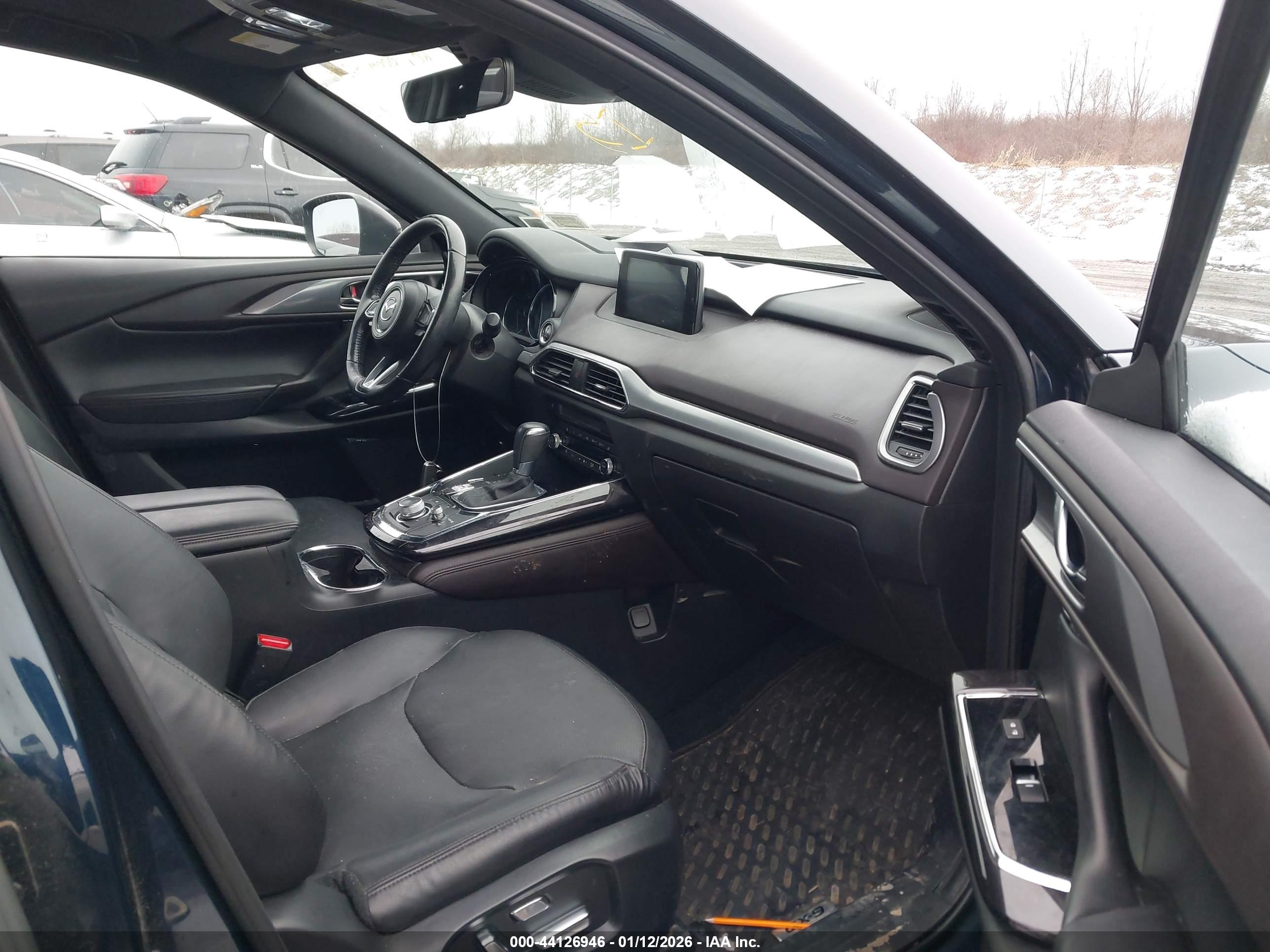 MAZDA CX-9 image 5