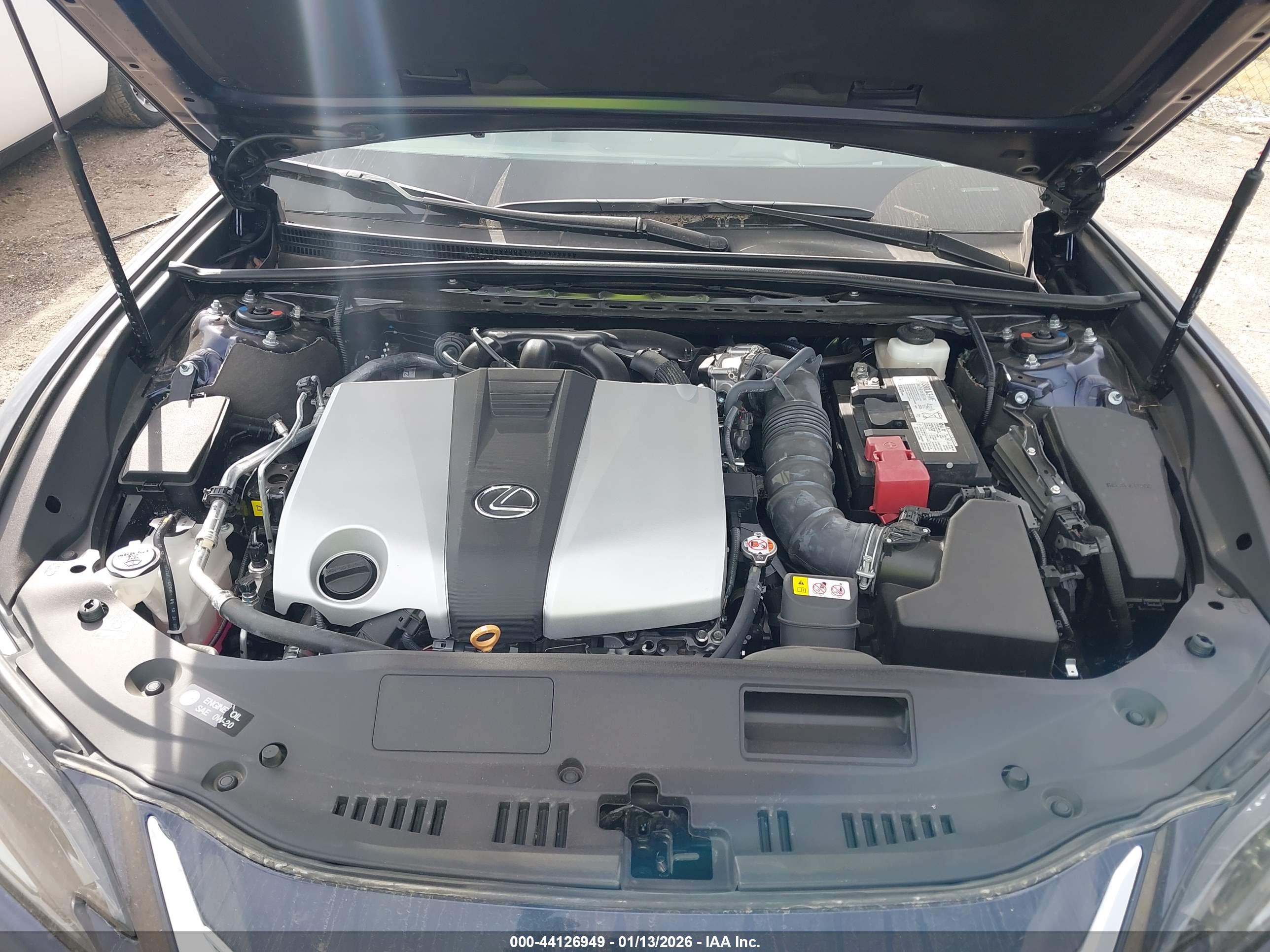 LEXUS ES image 10