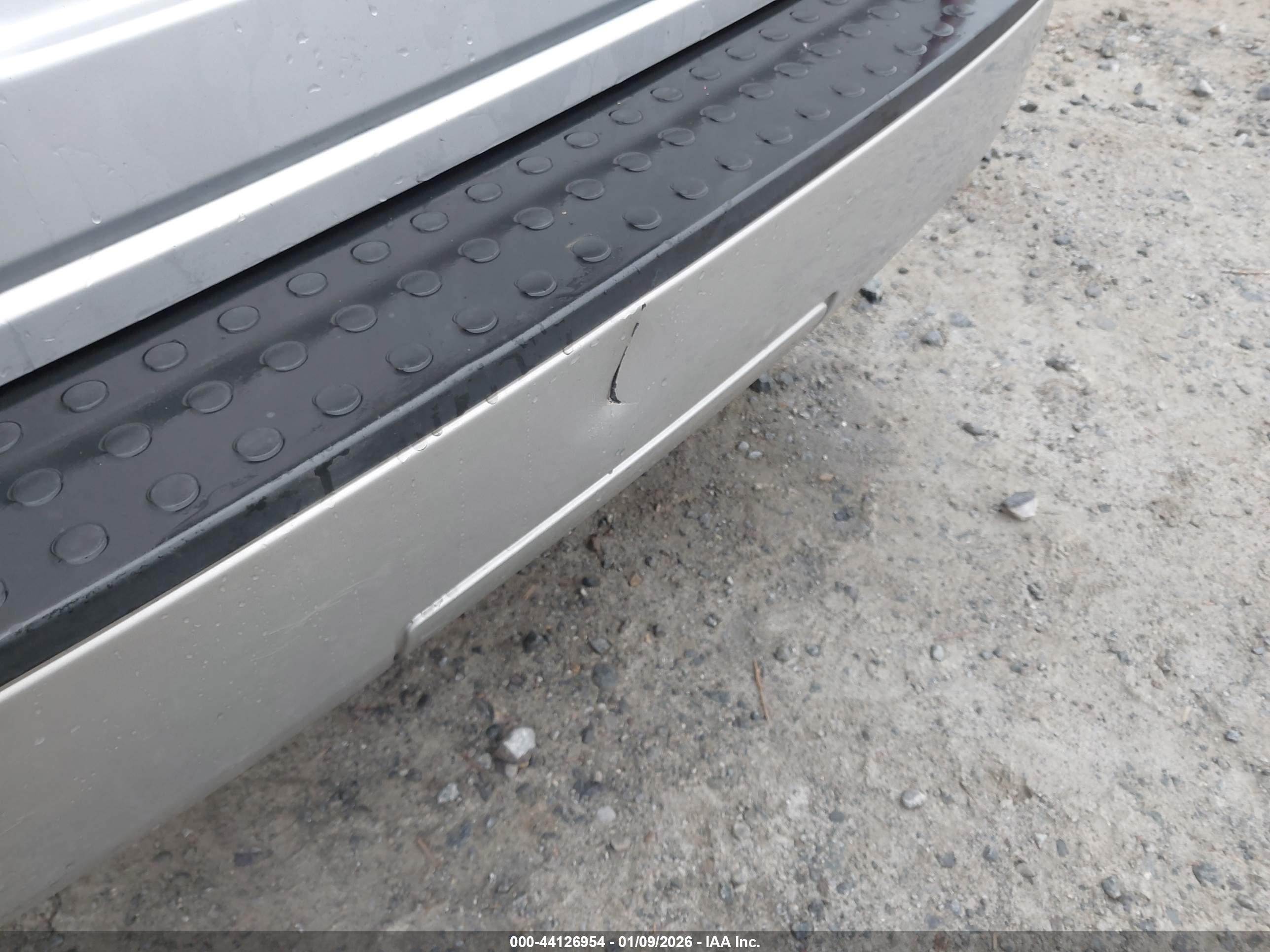 DODGE NITRO image 6