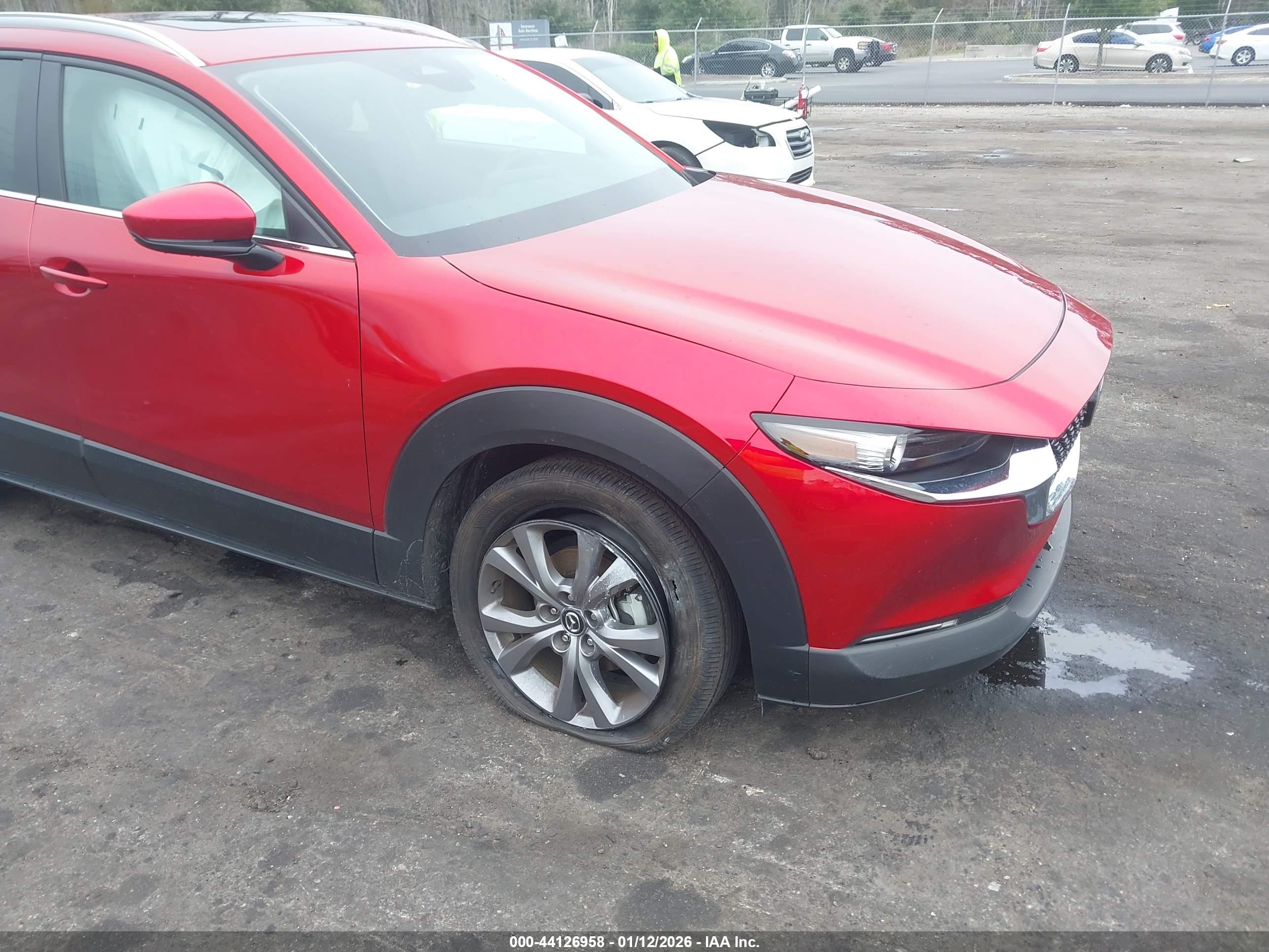 MAZDA CX-30 image 6