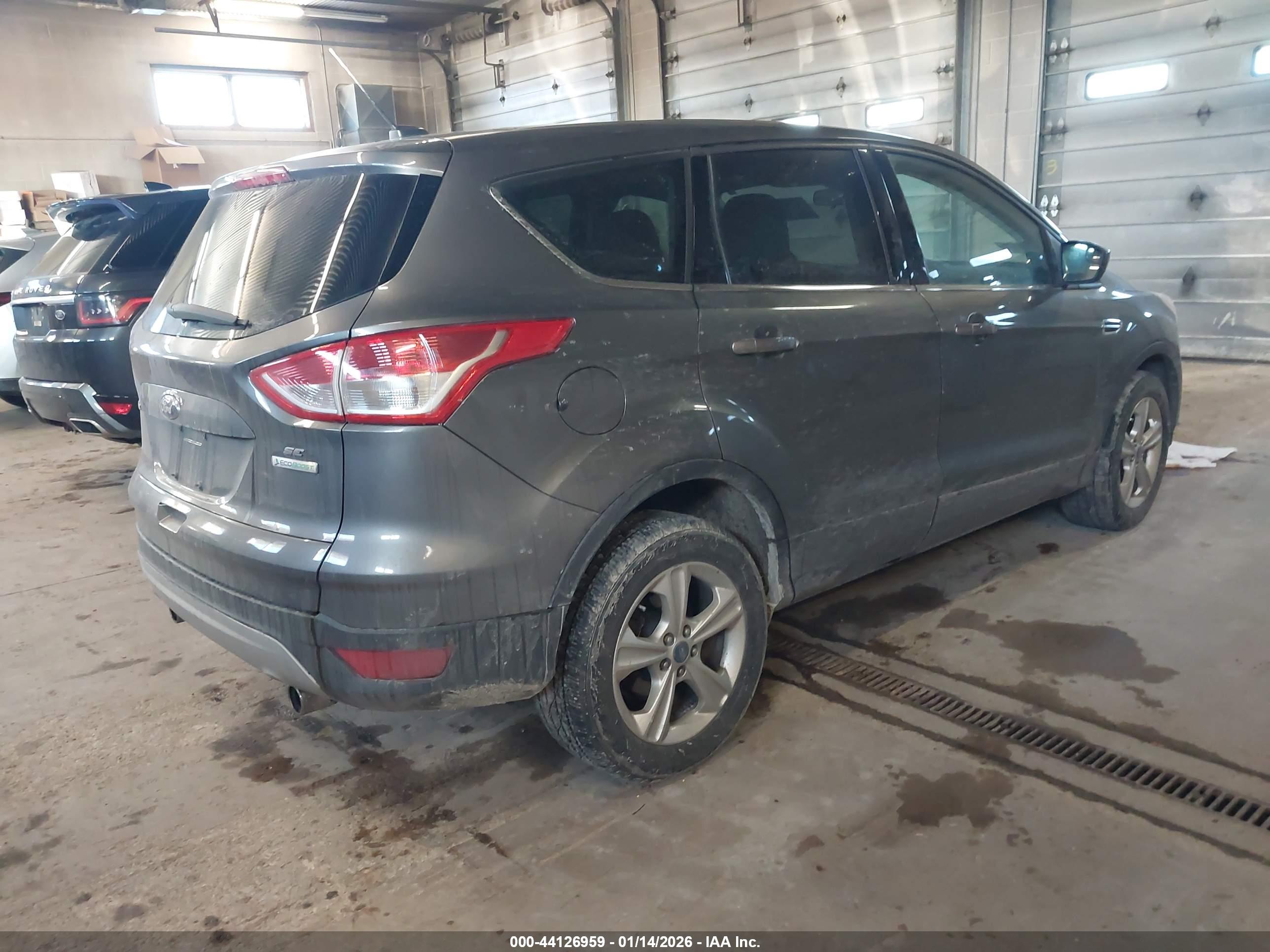 FORD ESCAPE image 4