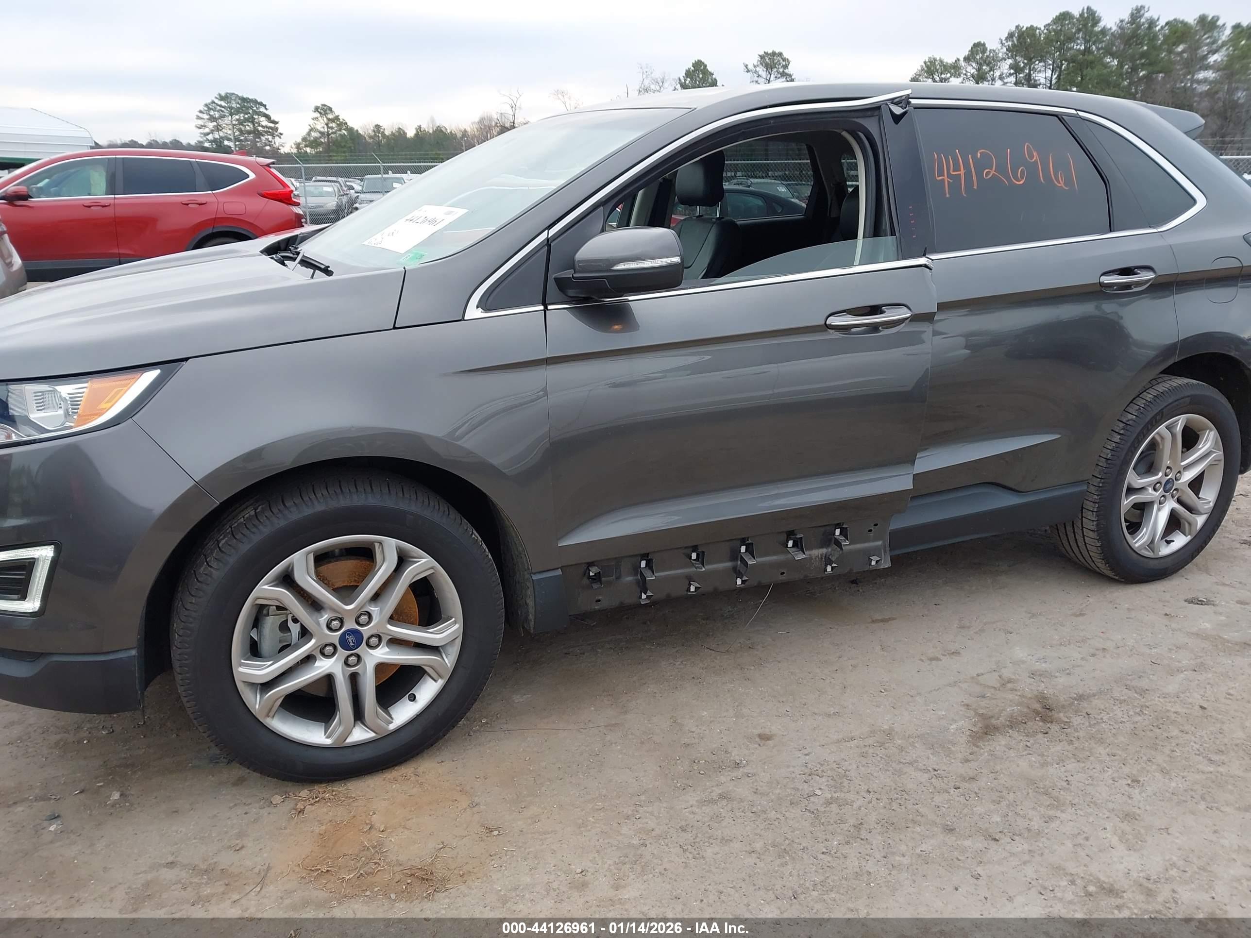 FORD EDGE image 6