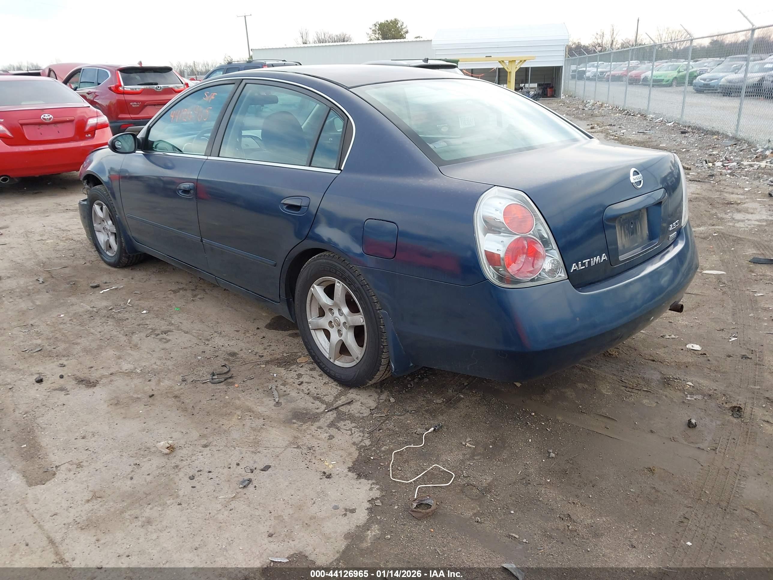 NISSAN ALTIMA image 3
