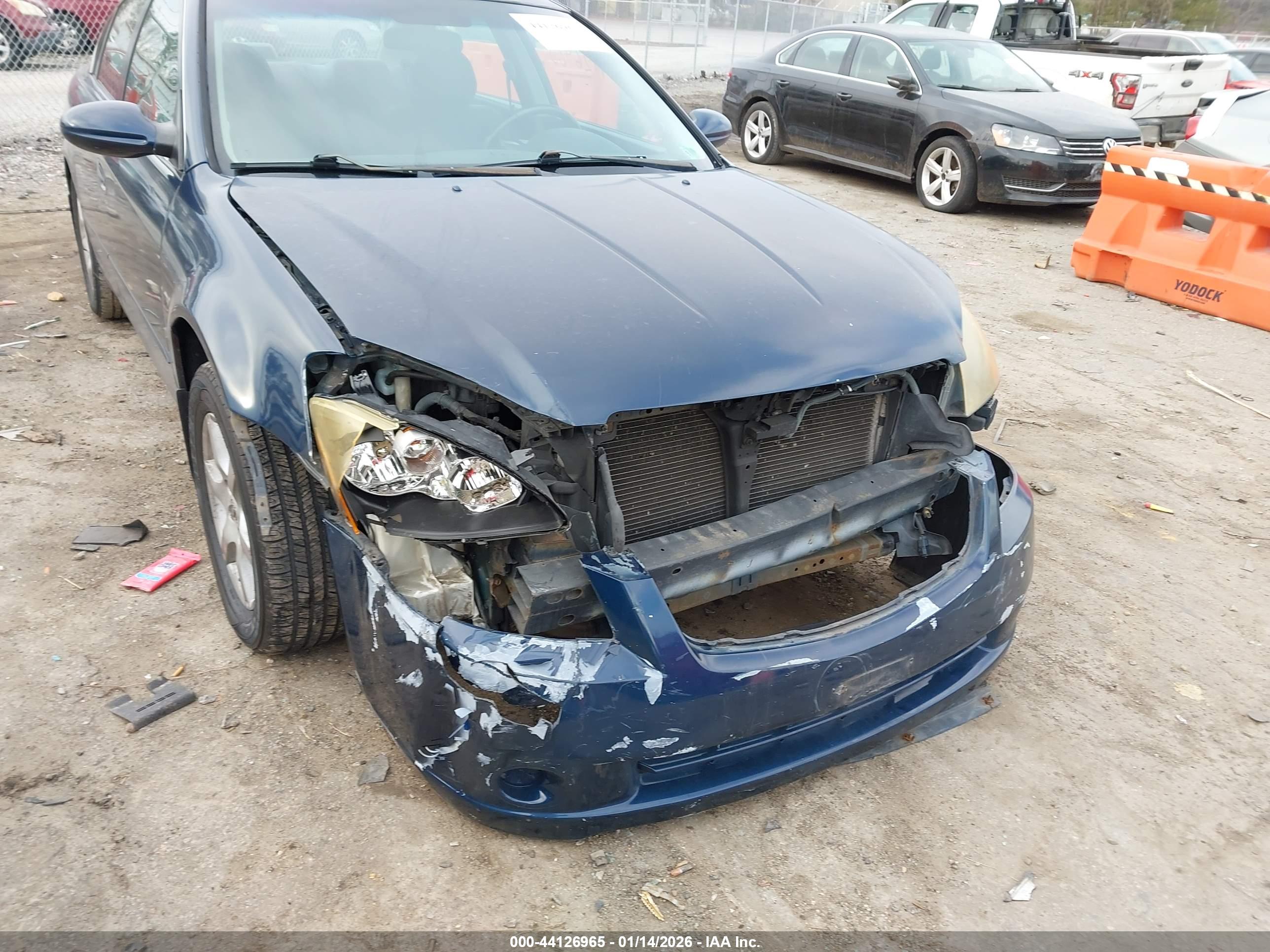 NISSAN ALTIMA image 6