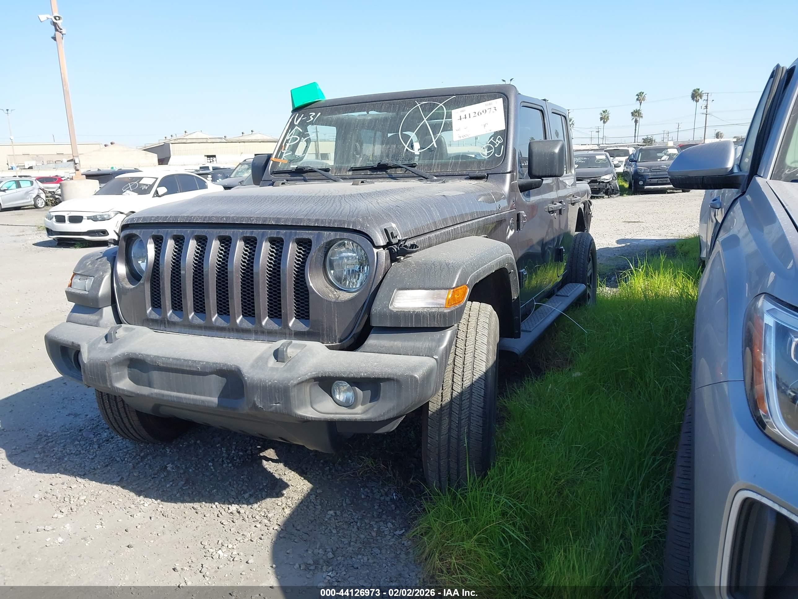 JEEP WRANGLER image 2