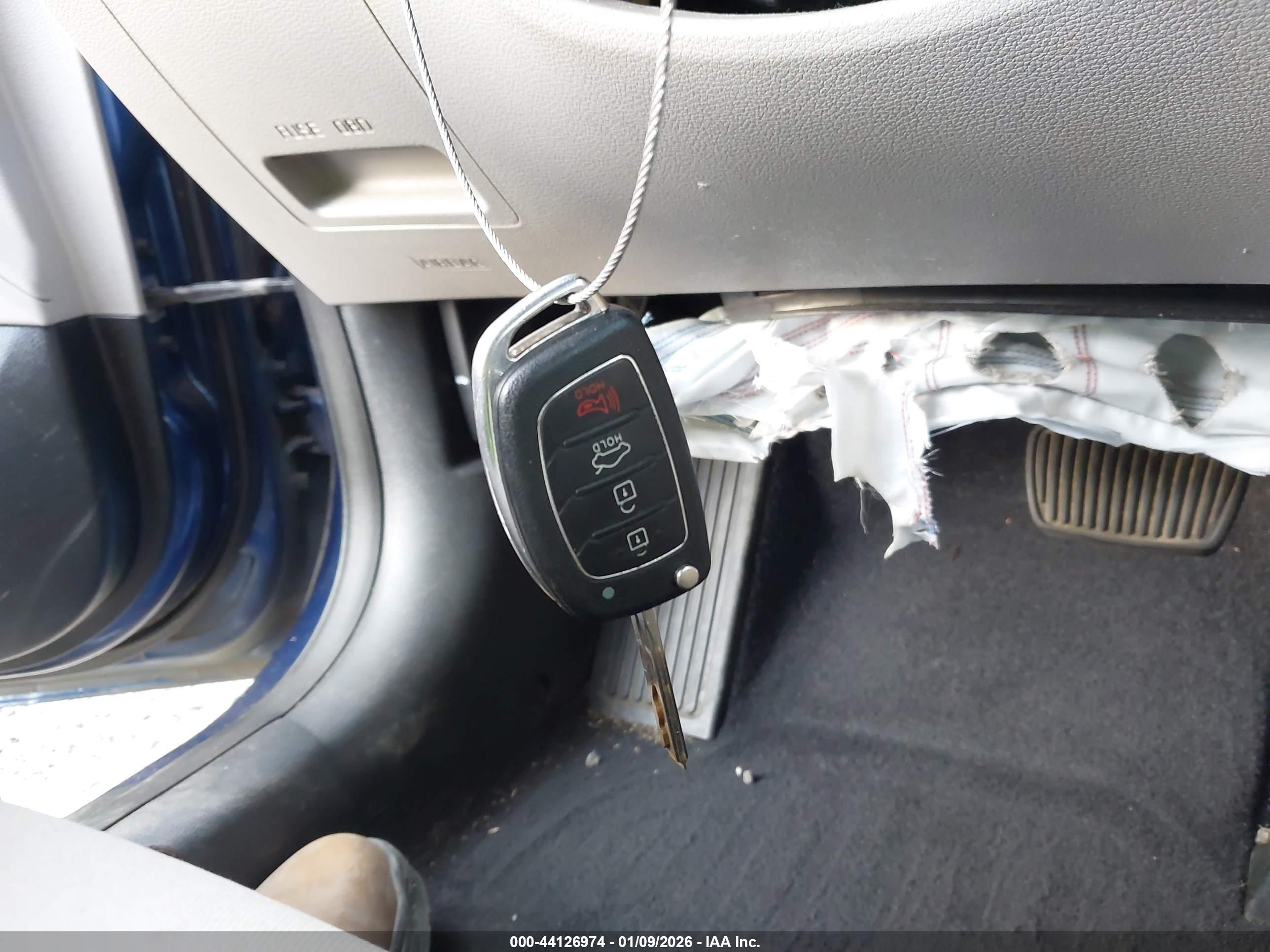 HYUNDAI SONATA image 11