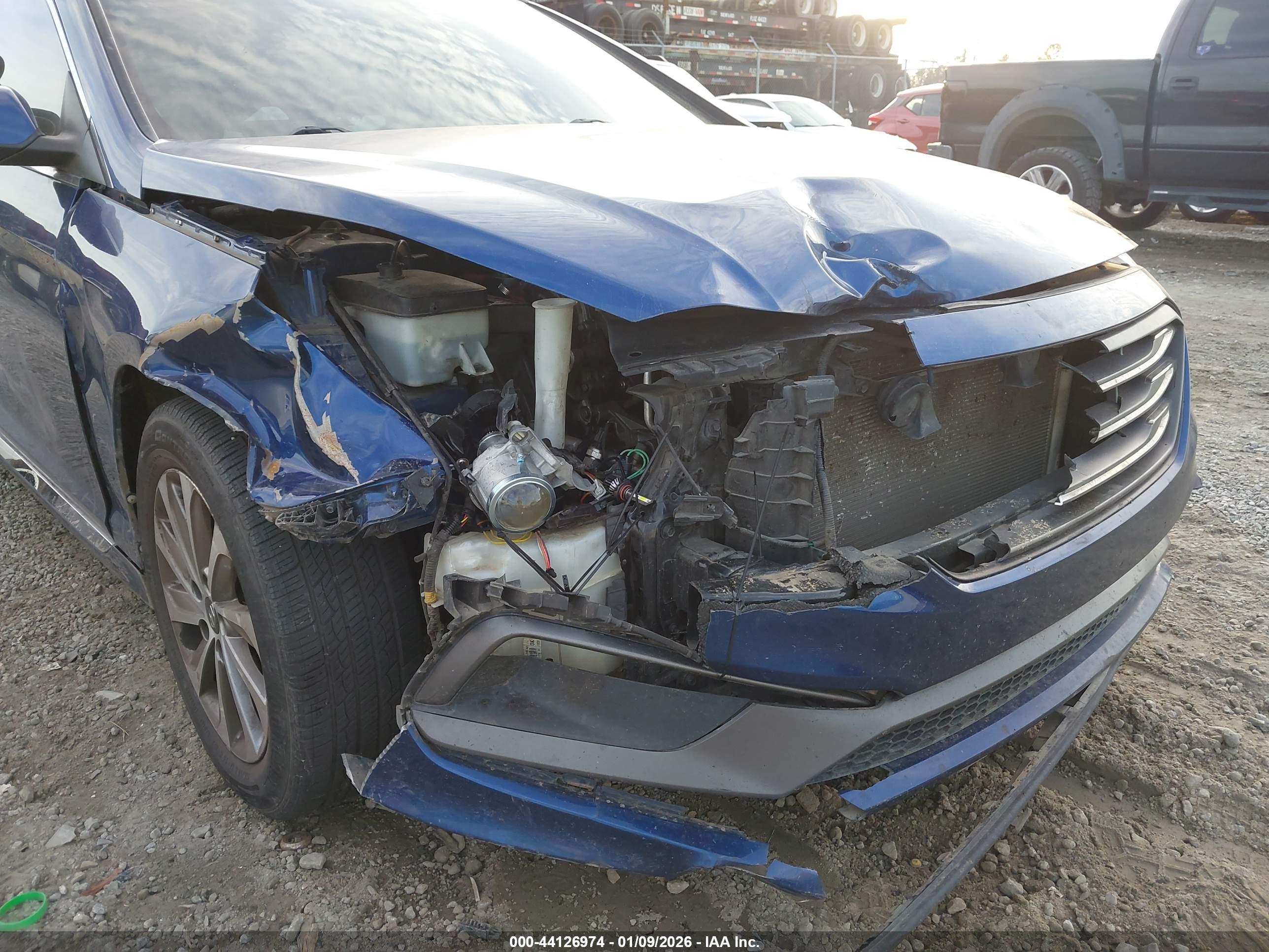 HYUNDAI SONATA image 6
