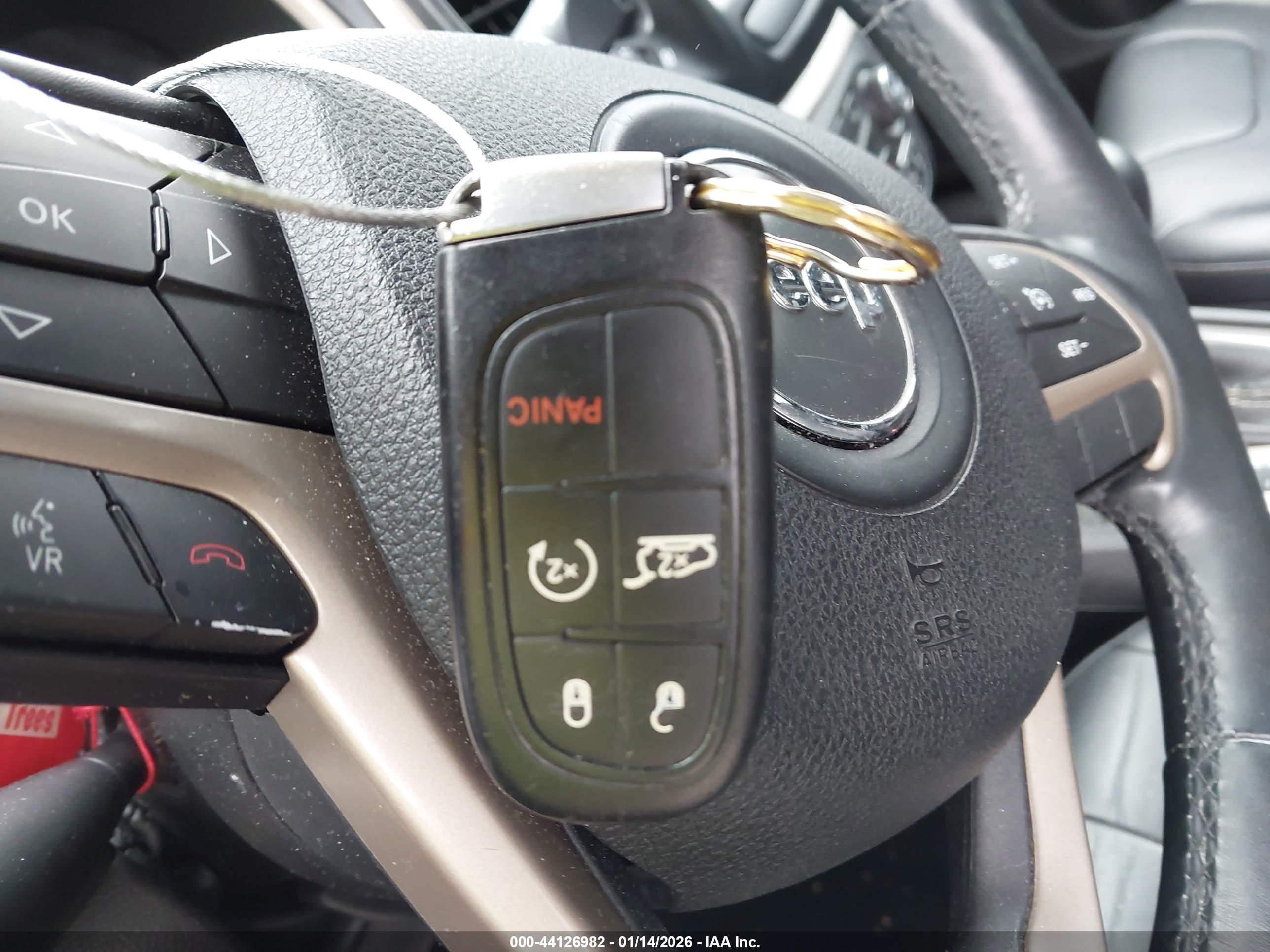 JEEP CHEROKEE image 11