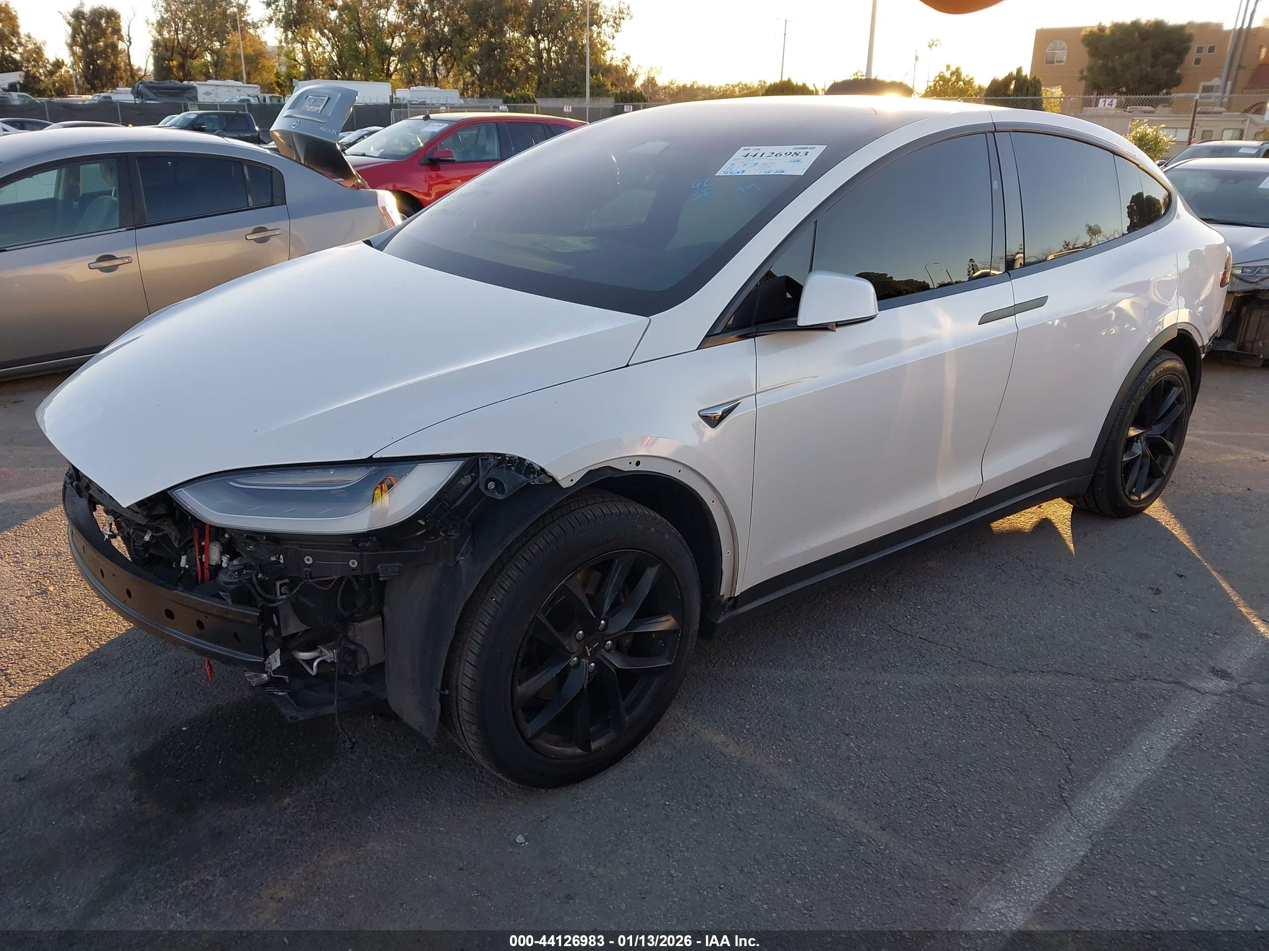 TESLA MODEL image 2