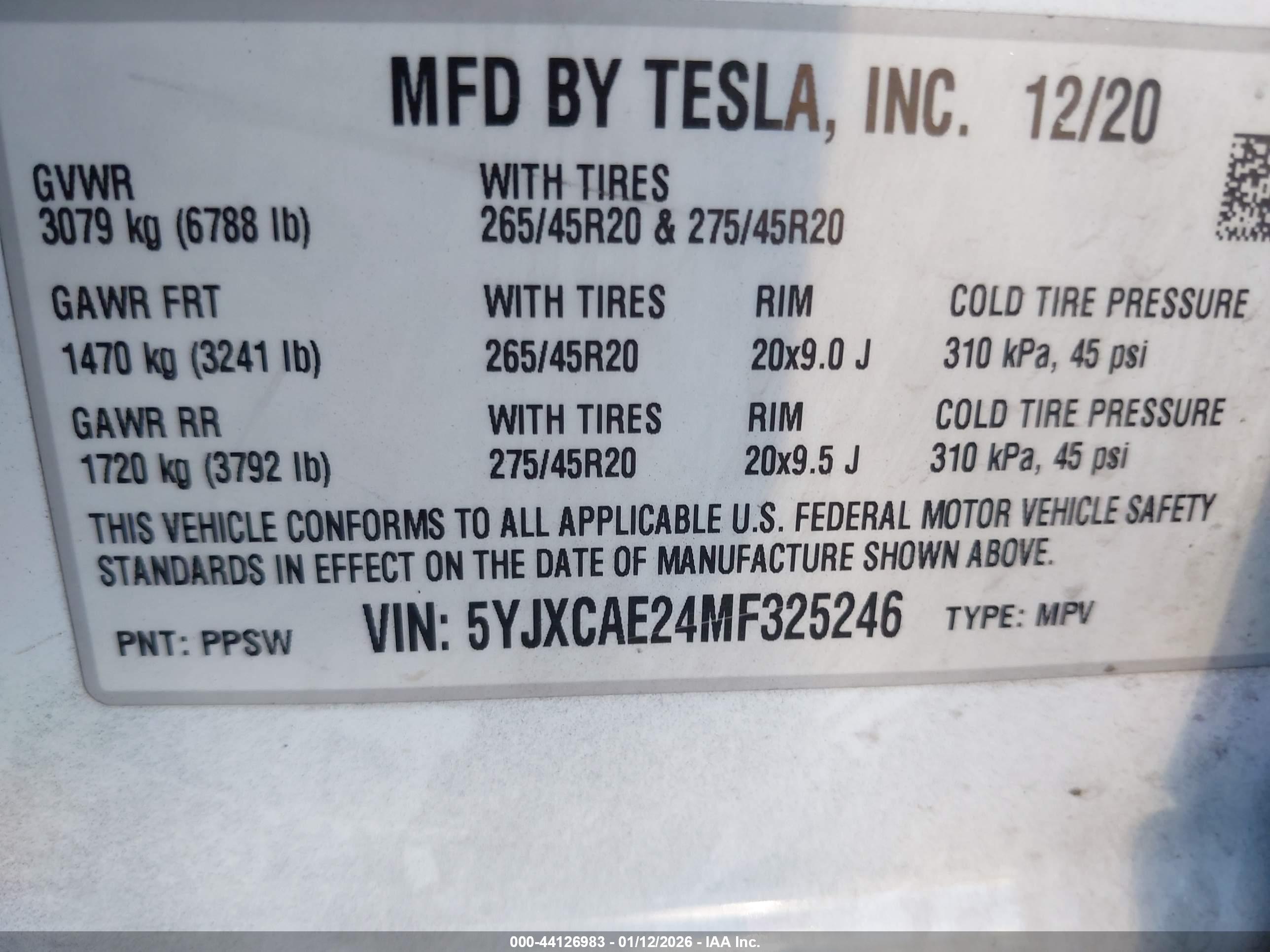 TESLA MODEL image 9