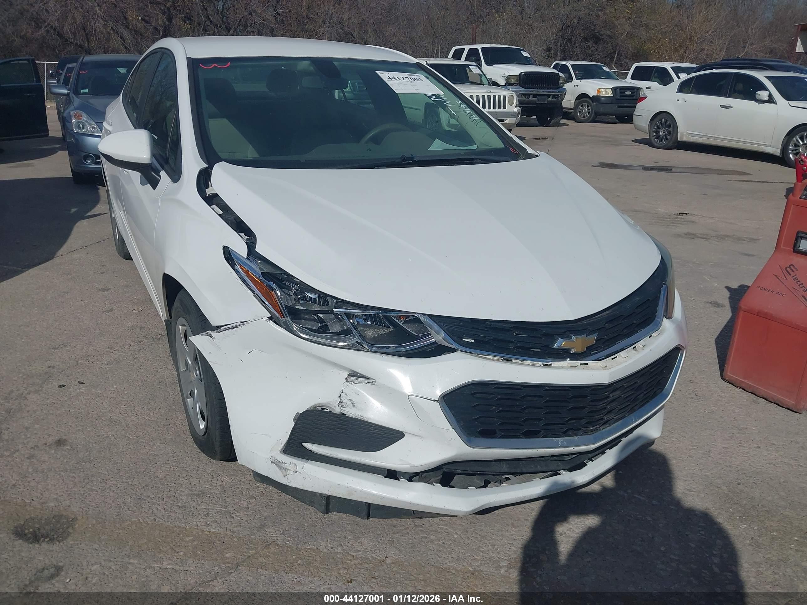 CHEVROLET CRUZE image 6
