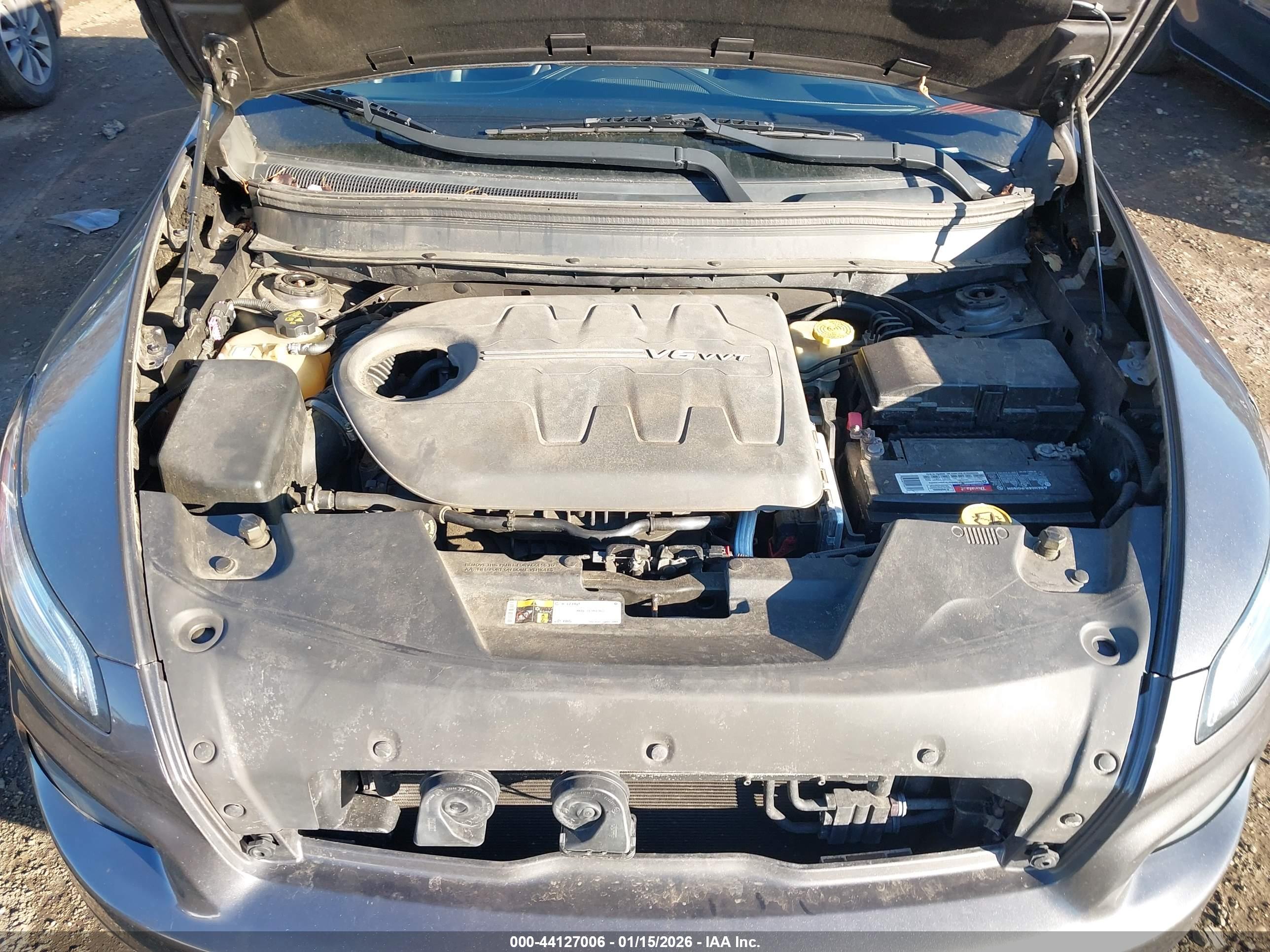 JEEP CHEROKEE image 10