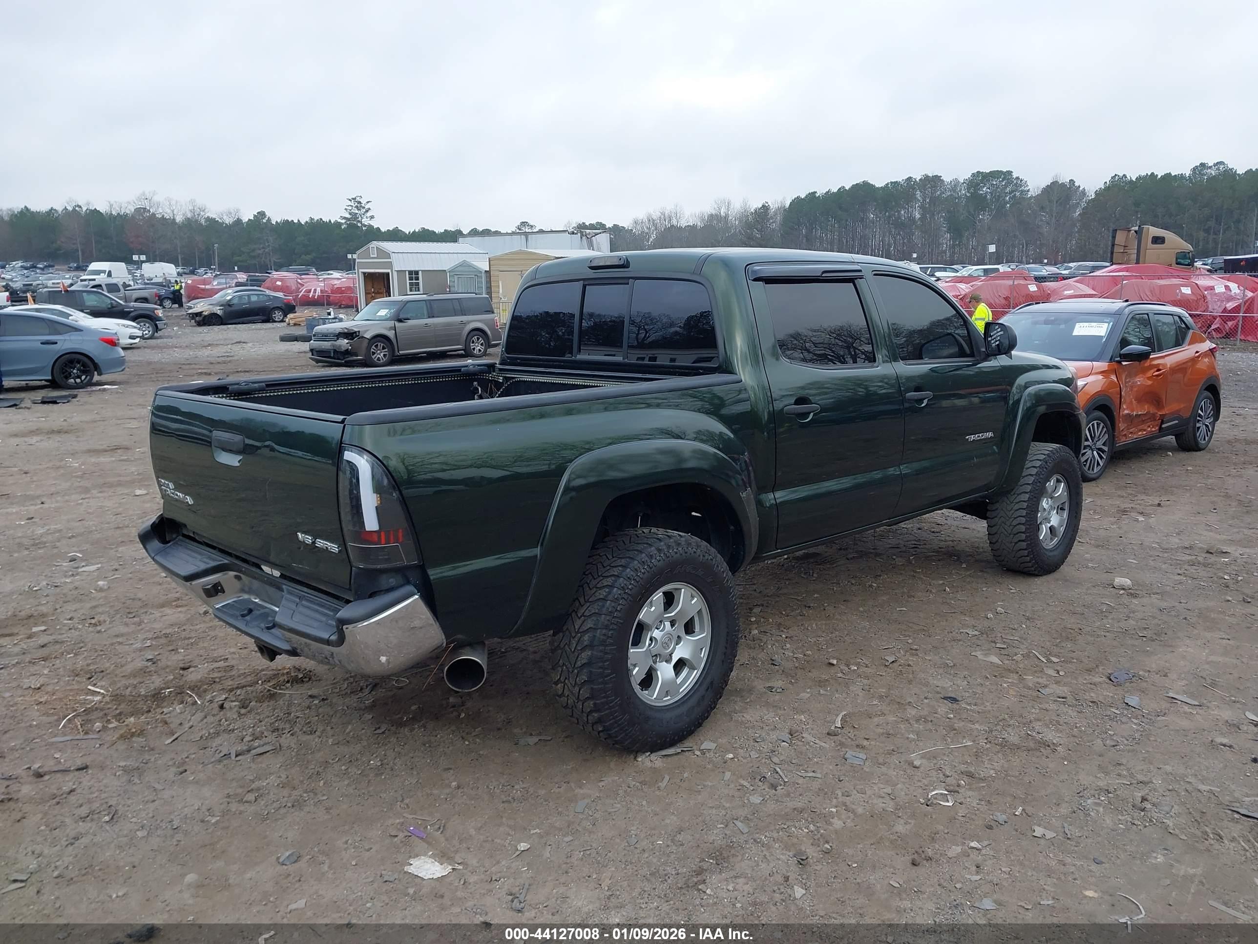 TOYOTA TACOMA image 4