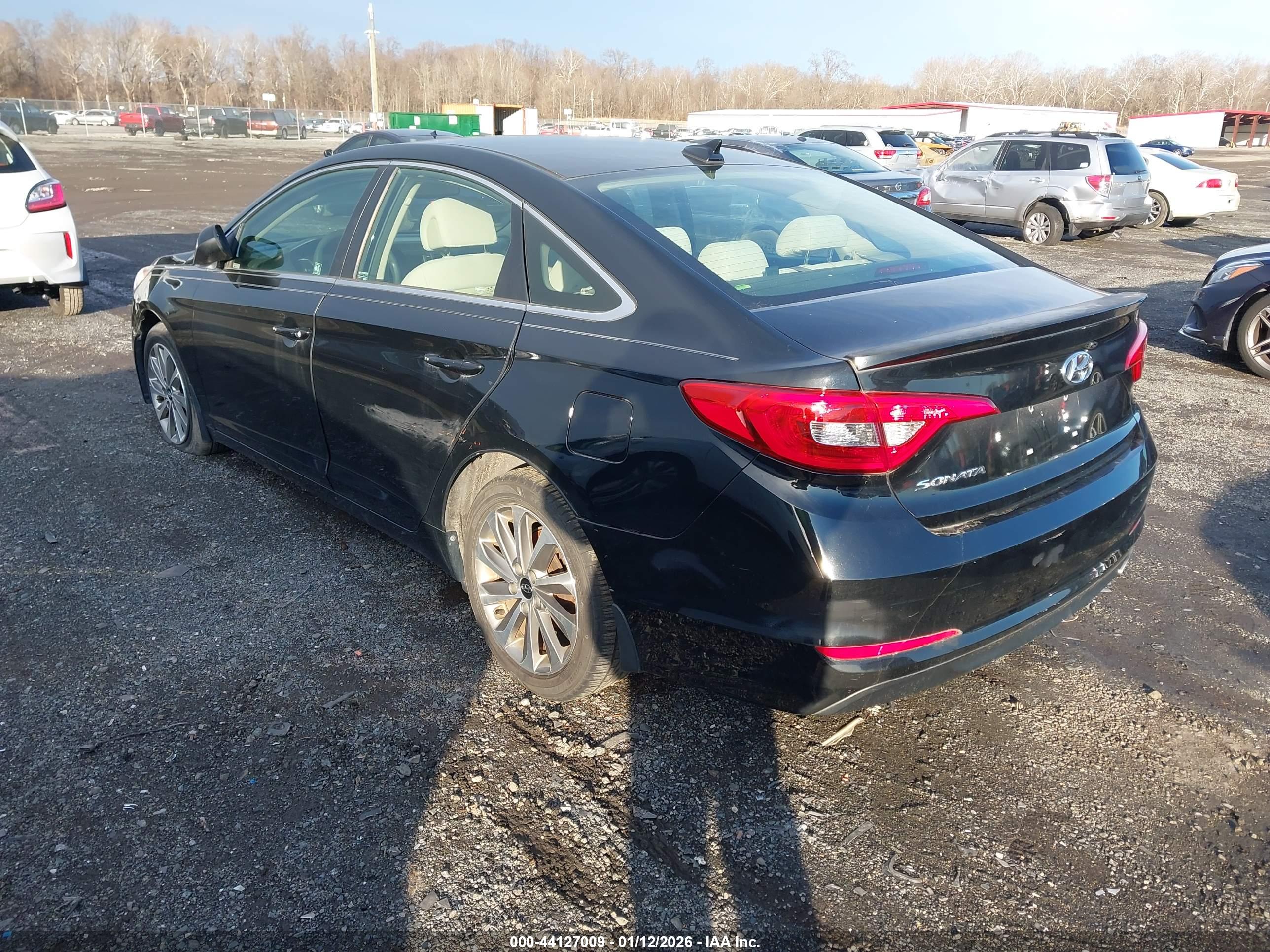 HYUNDAI SONATA image 3