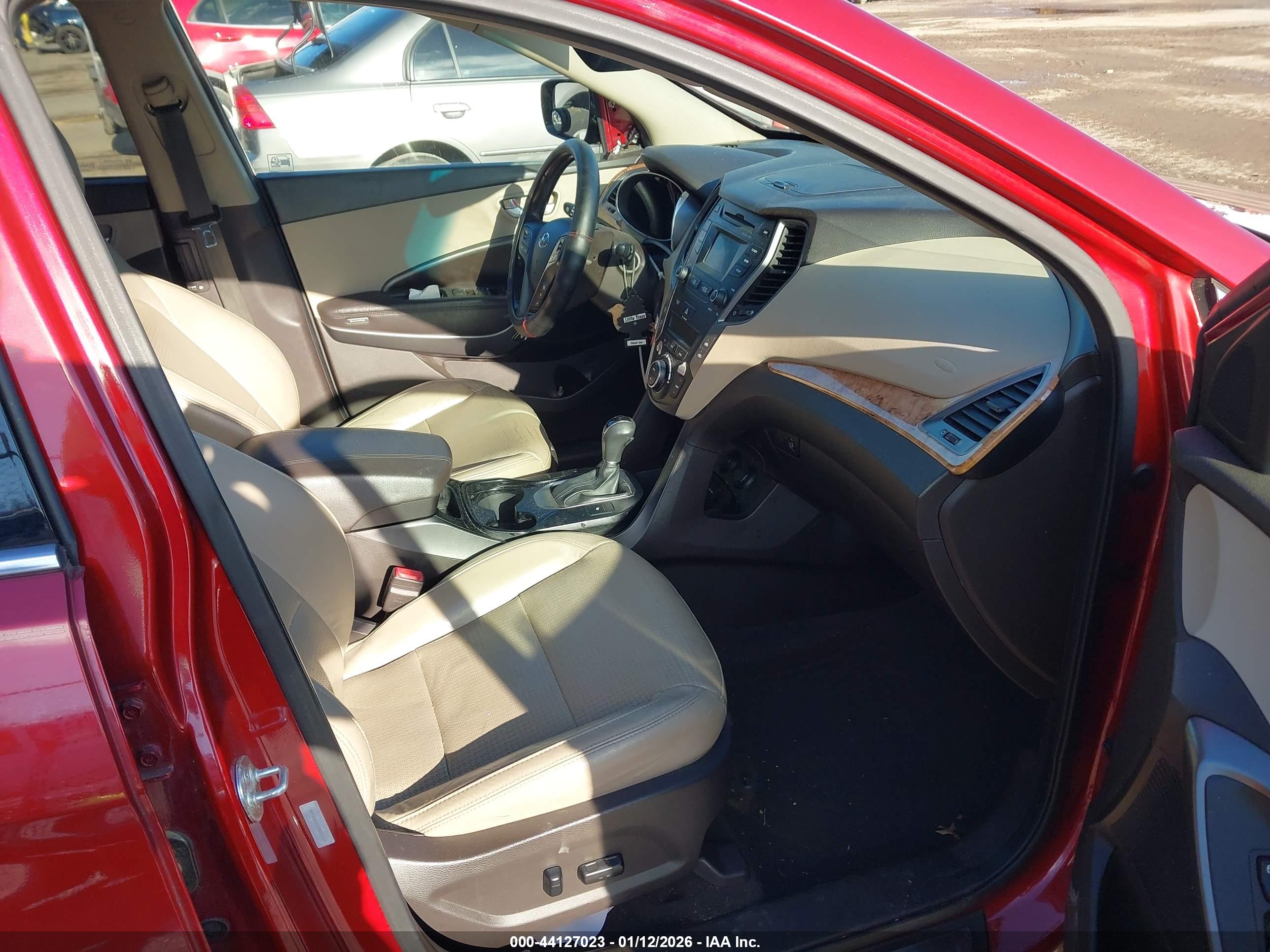 HYUNDAI SANTA image 5