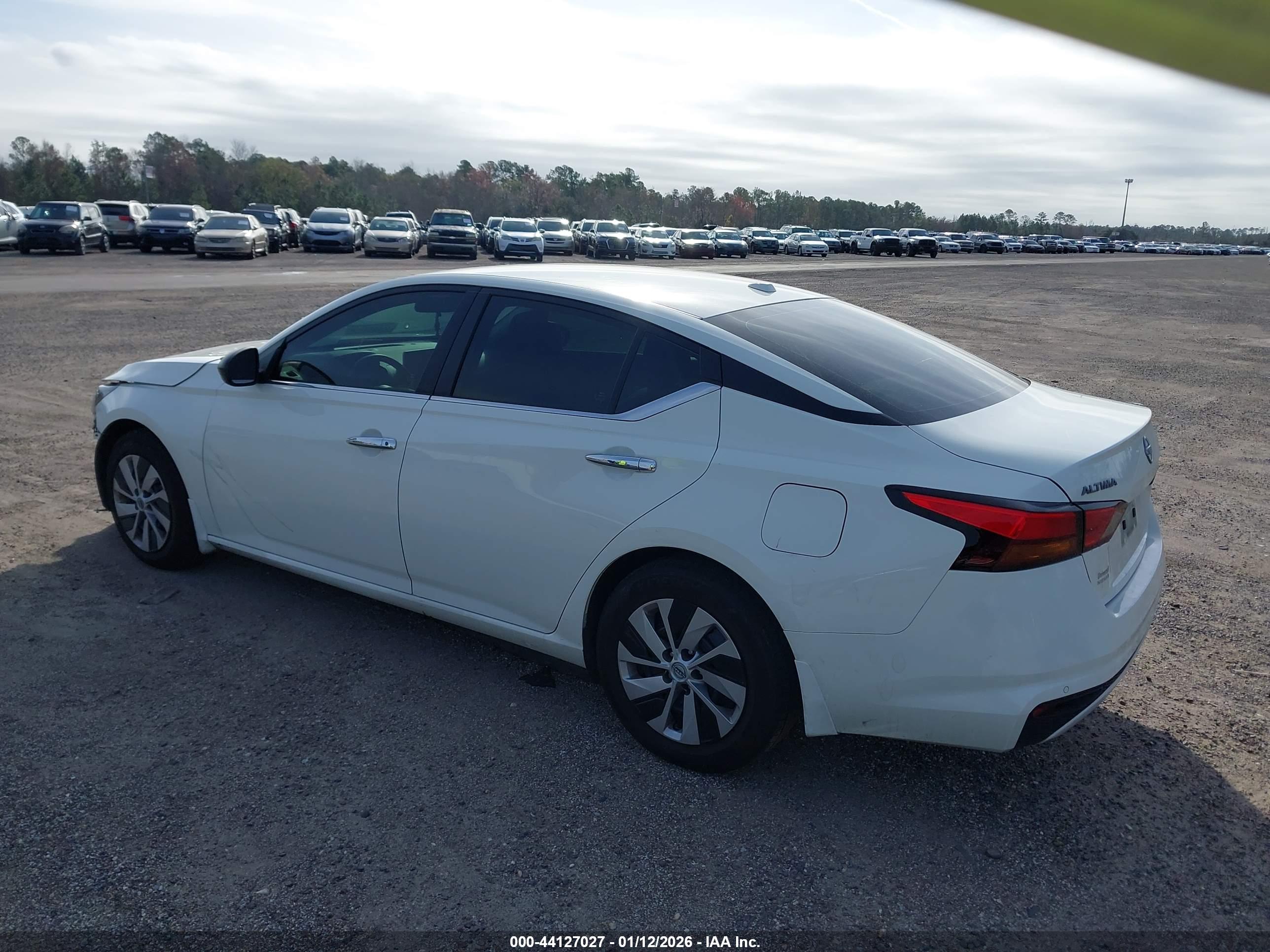 NISSAN ALTIMA image 3