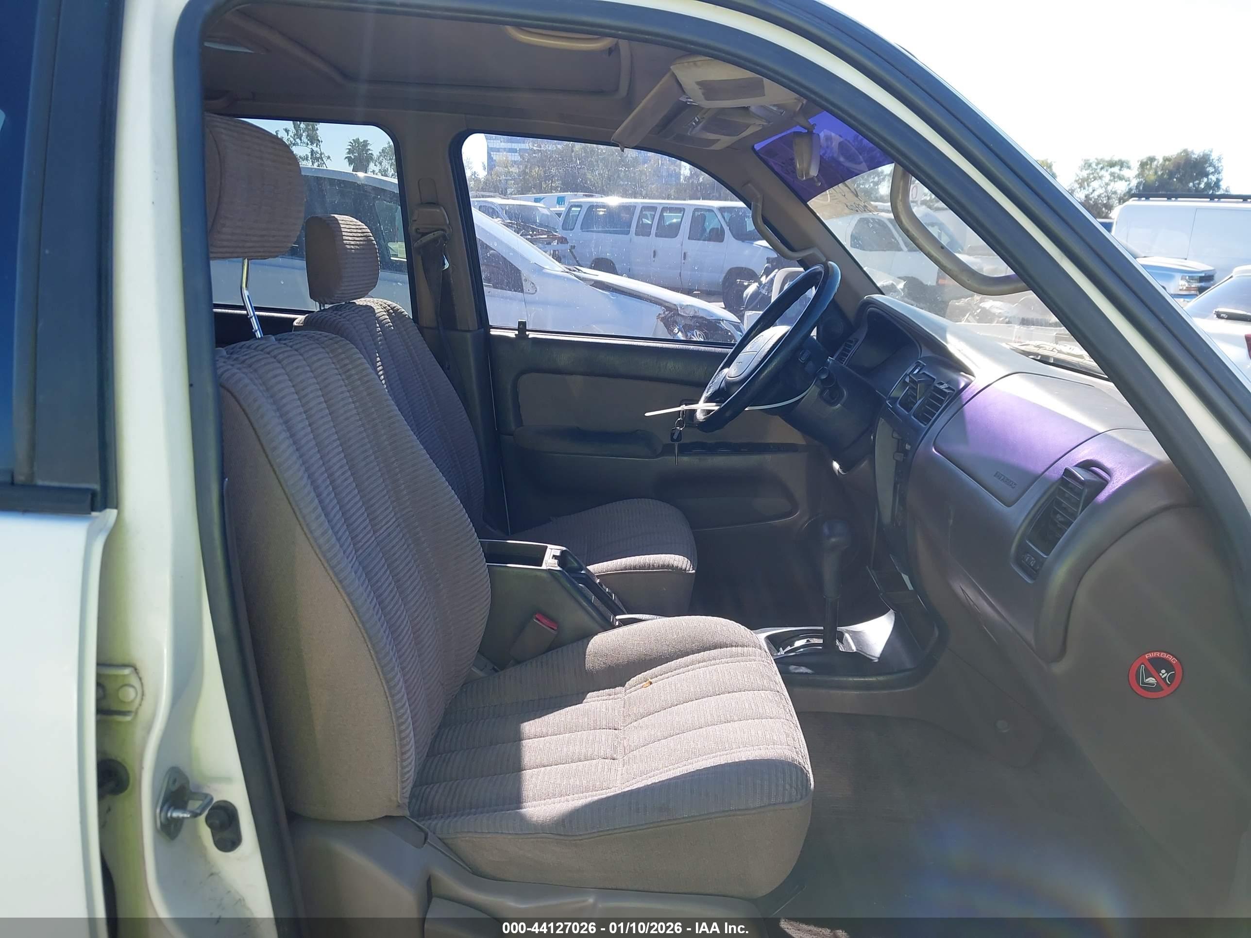 TOYOTA 4RUNNER image 5