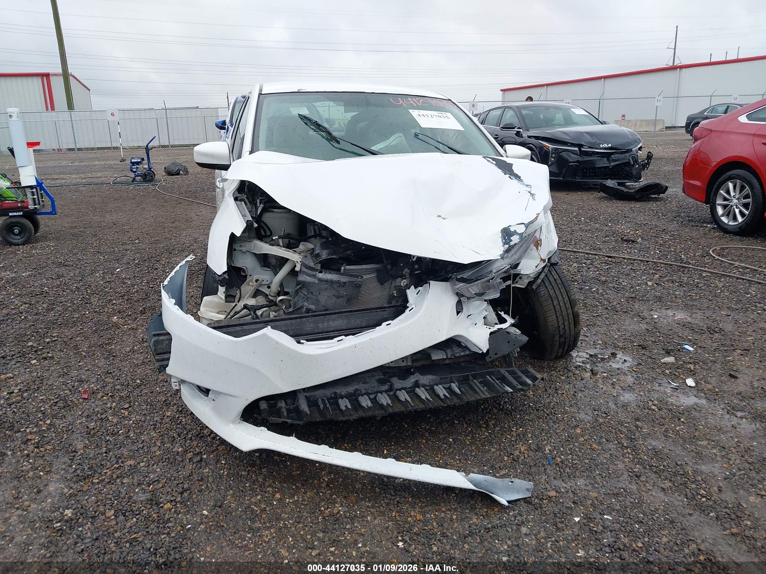 NISSAN SENTRA image 6
