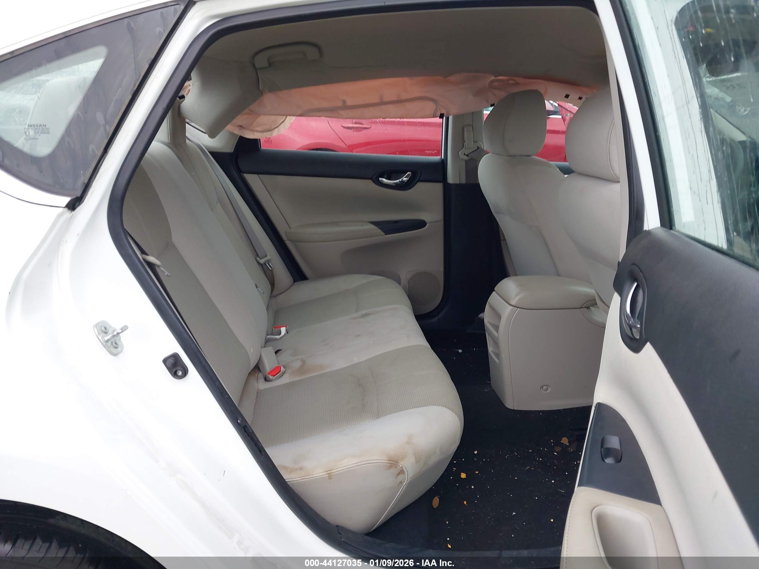 NISSAN SENTRA image 8