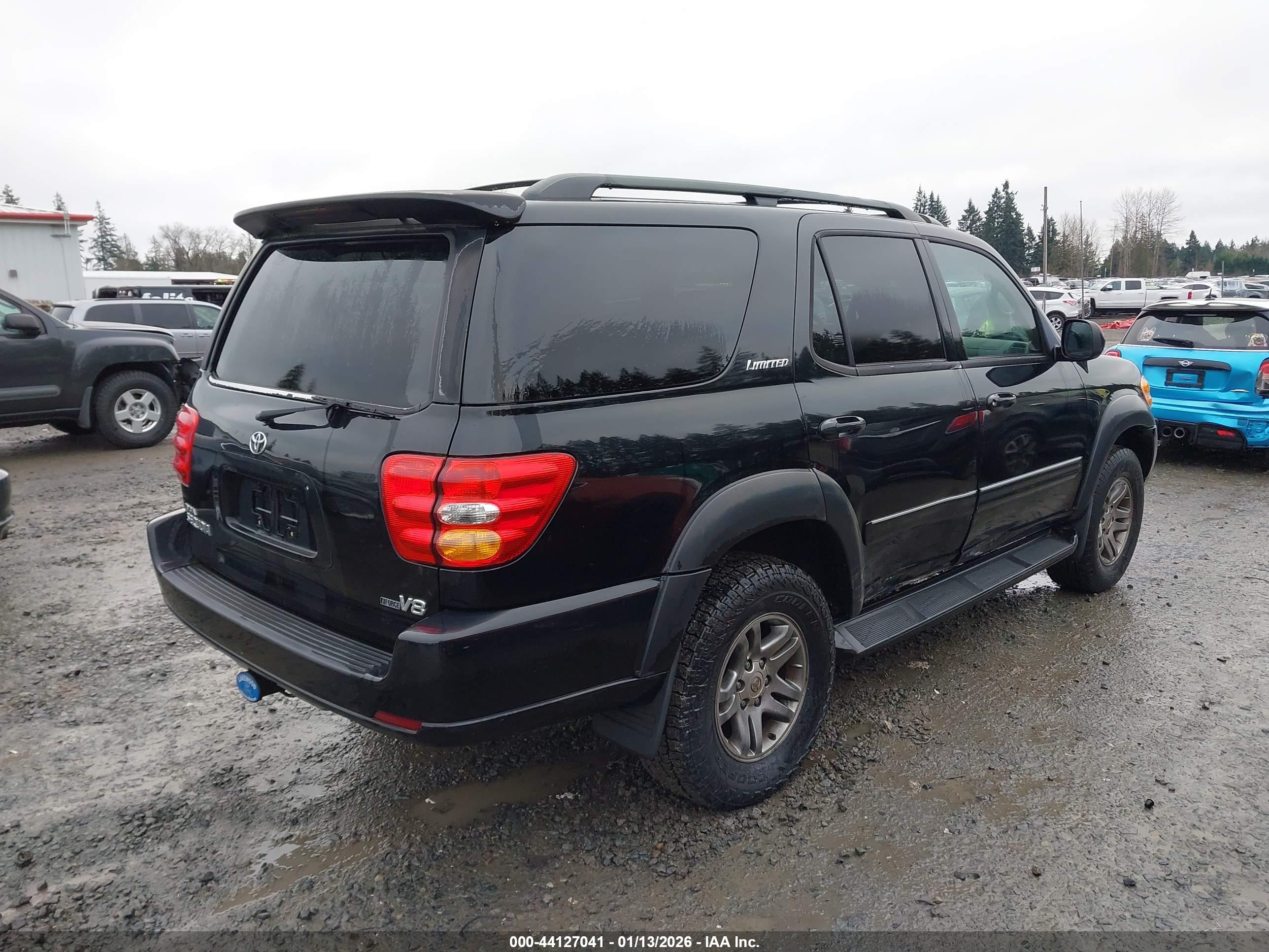 TOYOTA SEQUOIA image 4