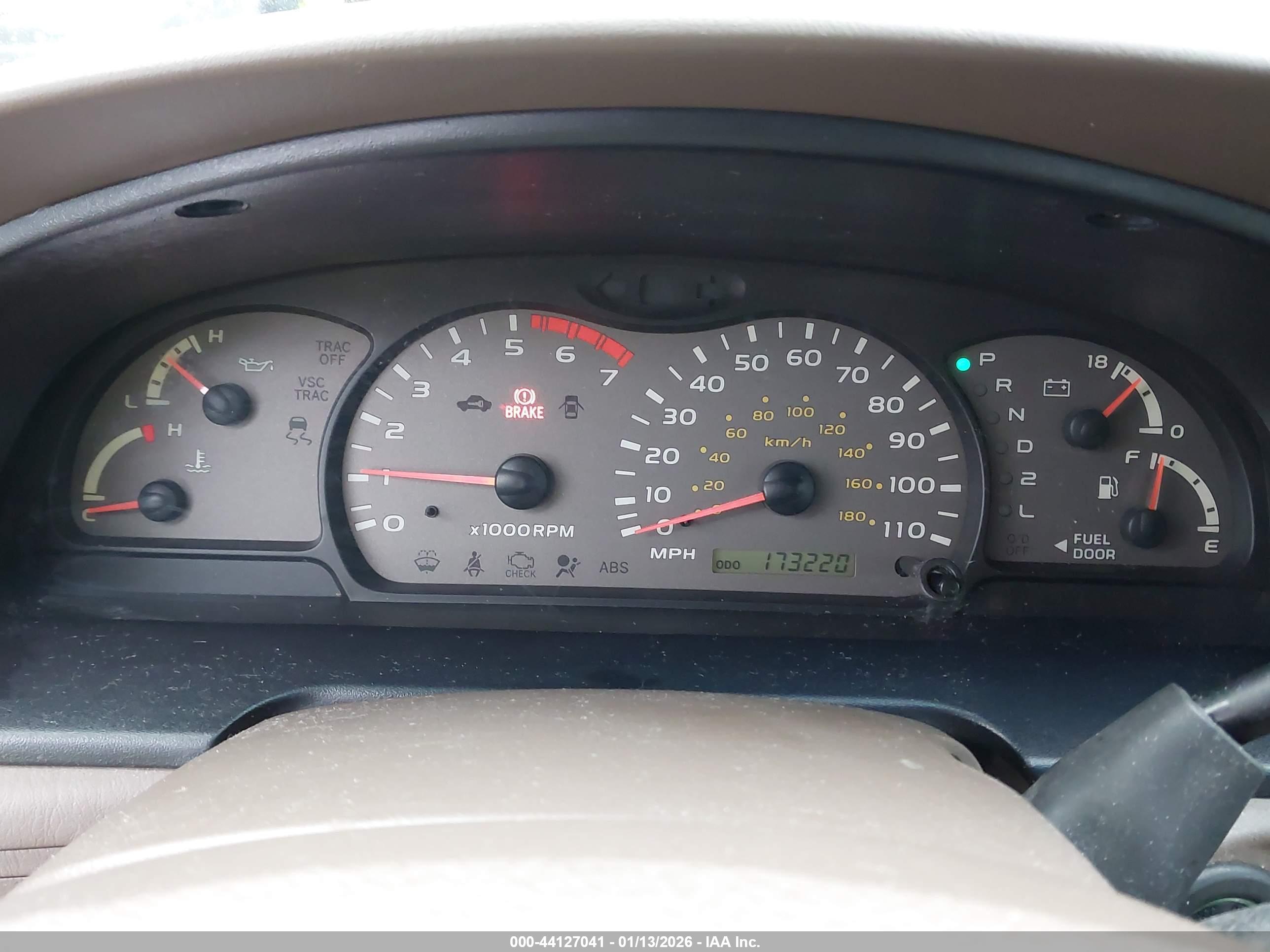 TOYOTA SEQUOIA image 7