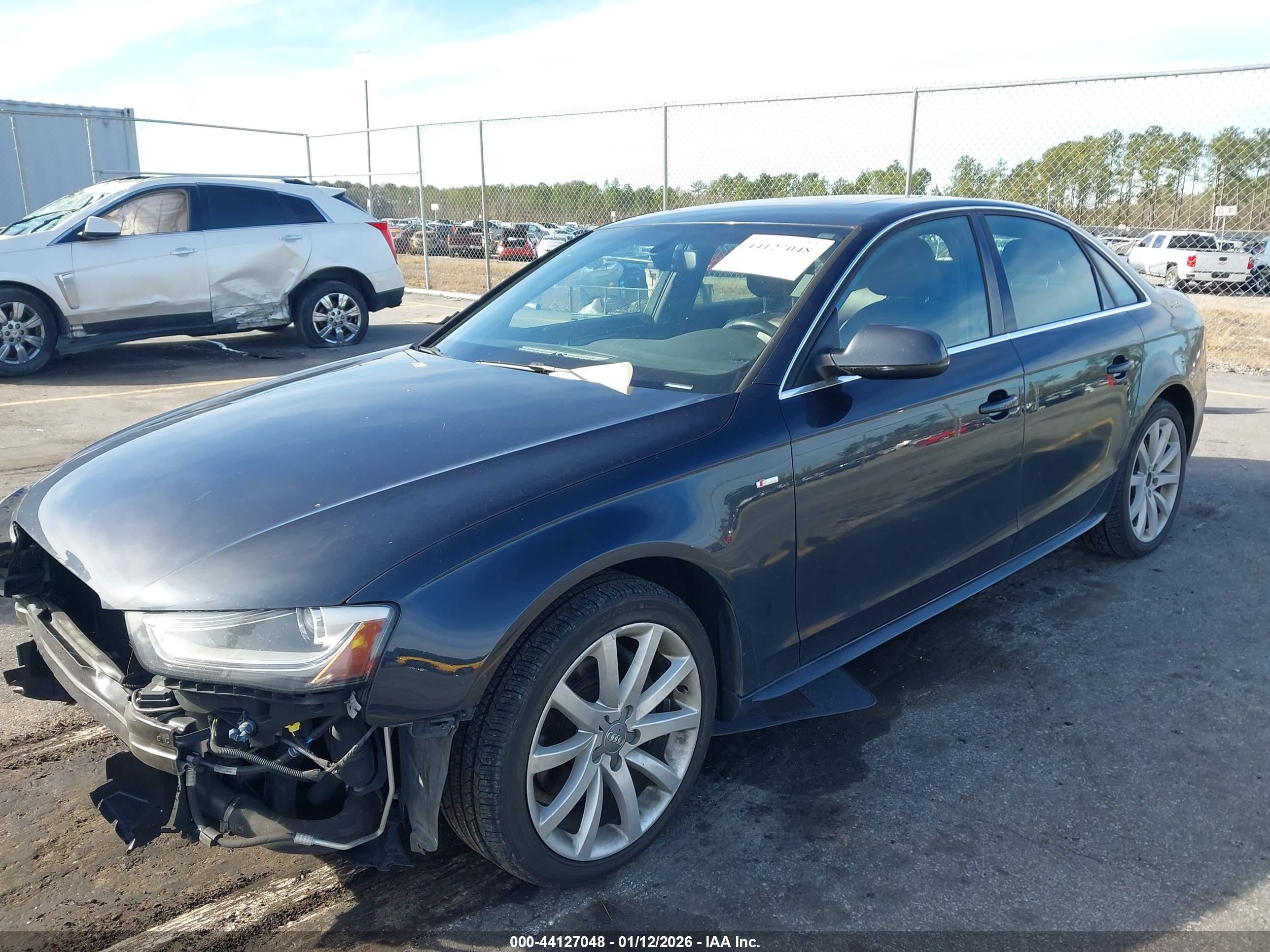 AUDI A4 image 2