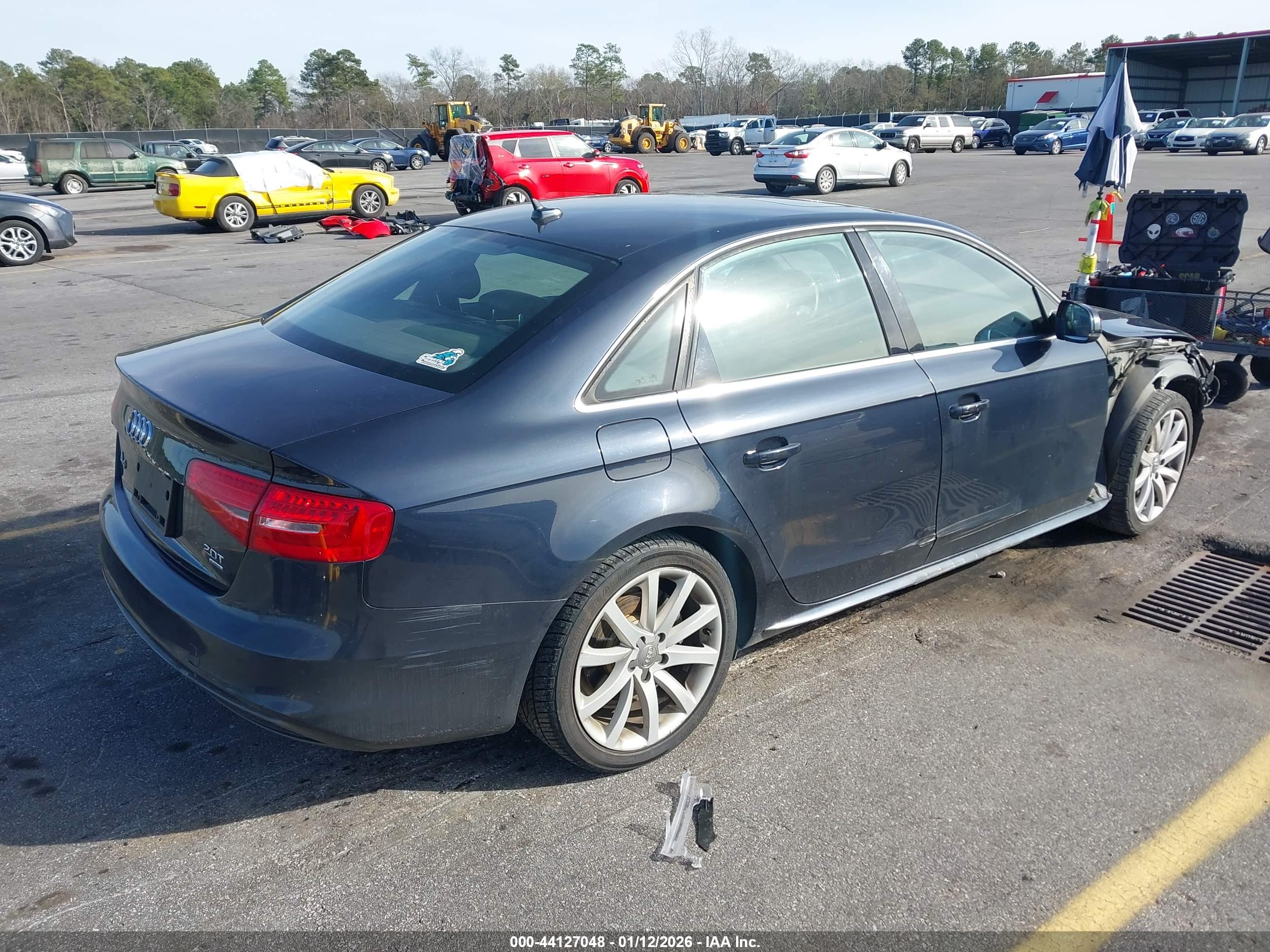 AUDI A4 image 4