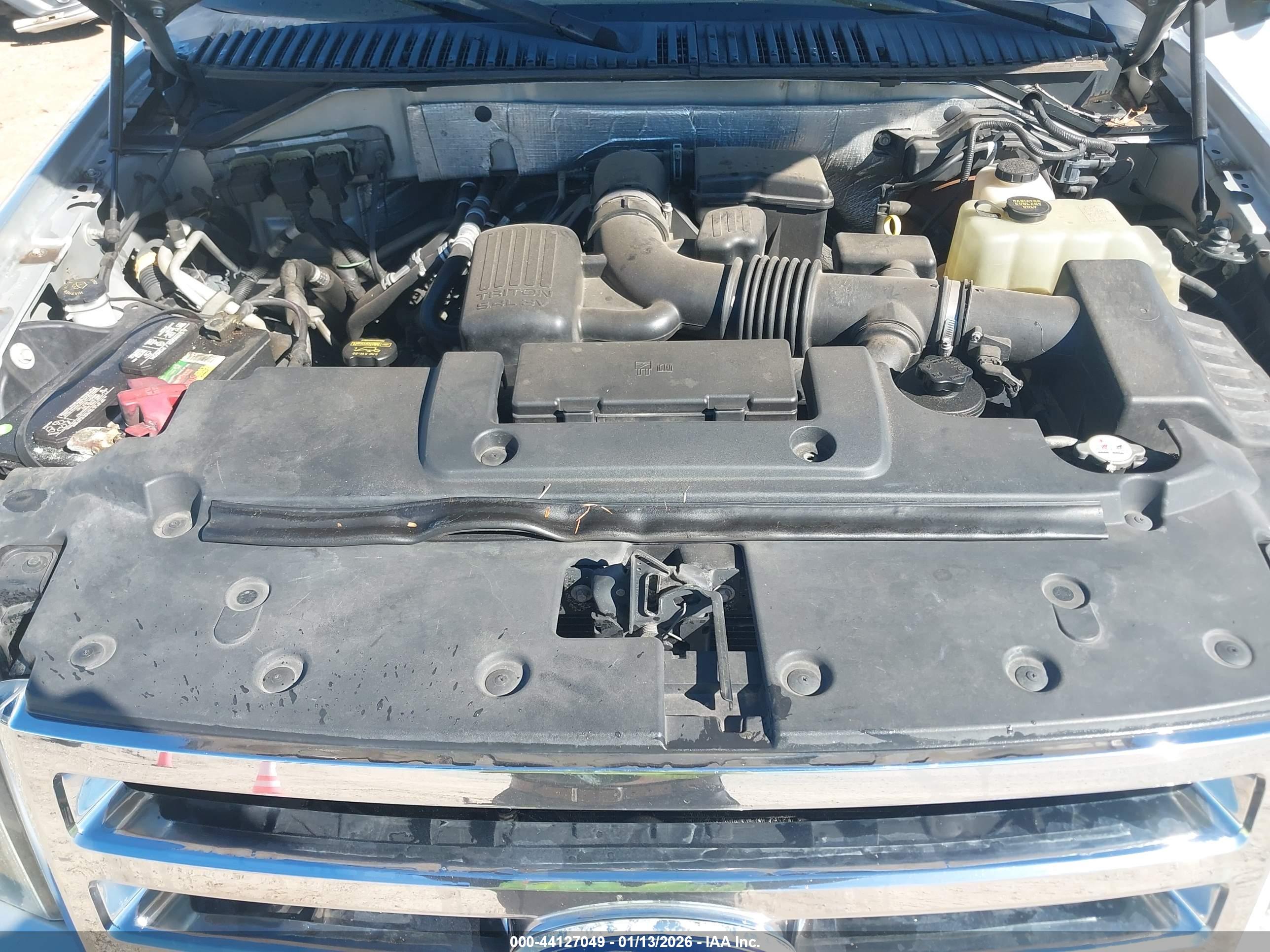 FORD EXPEDITION image 10
