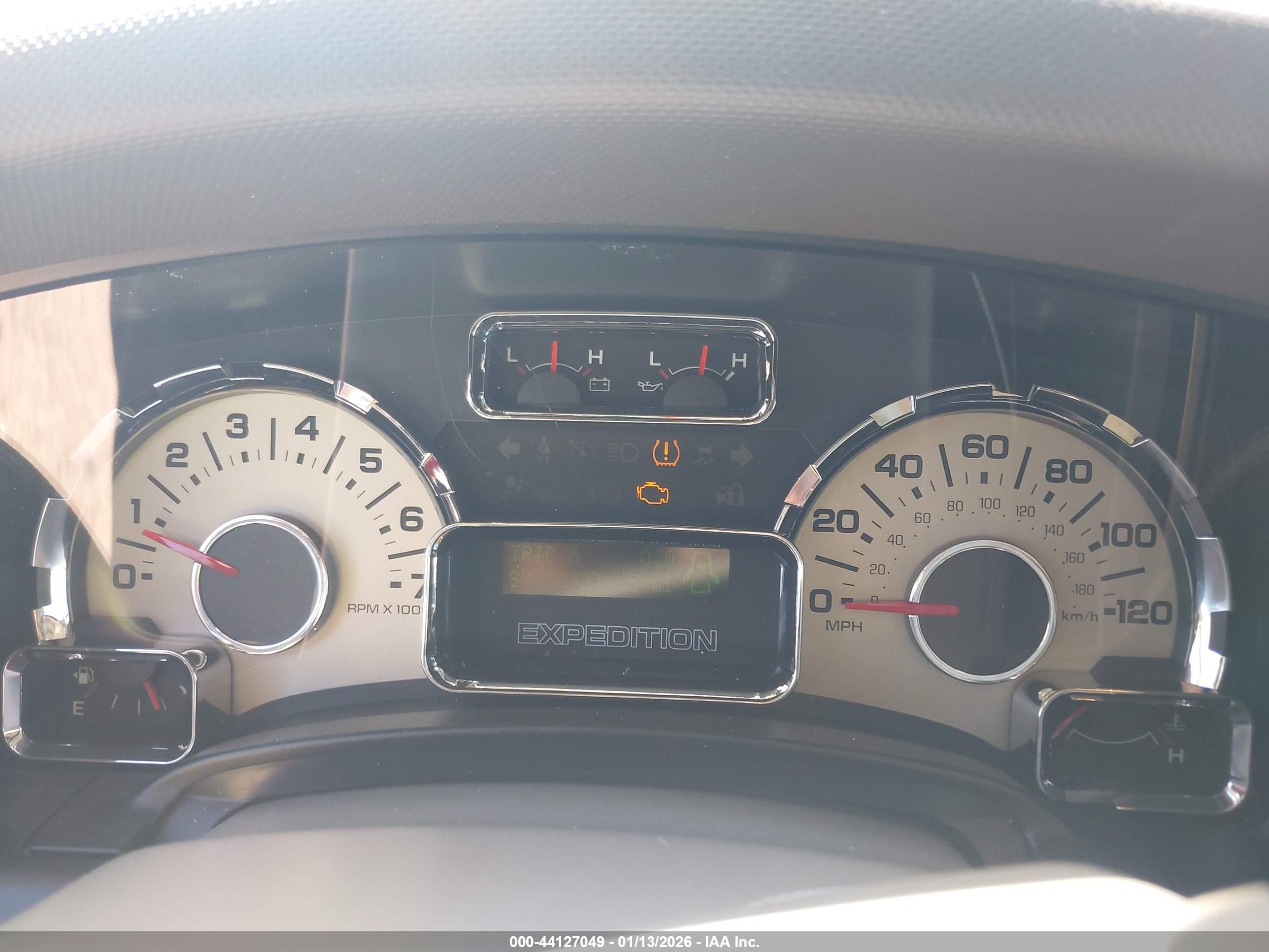 FORD EXPEDITION image 7