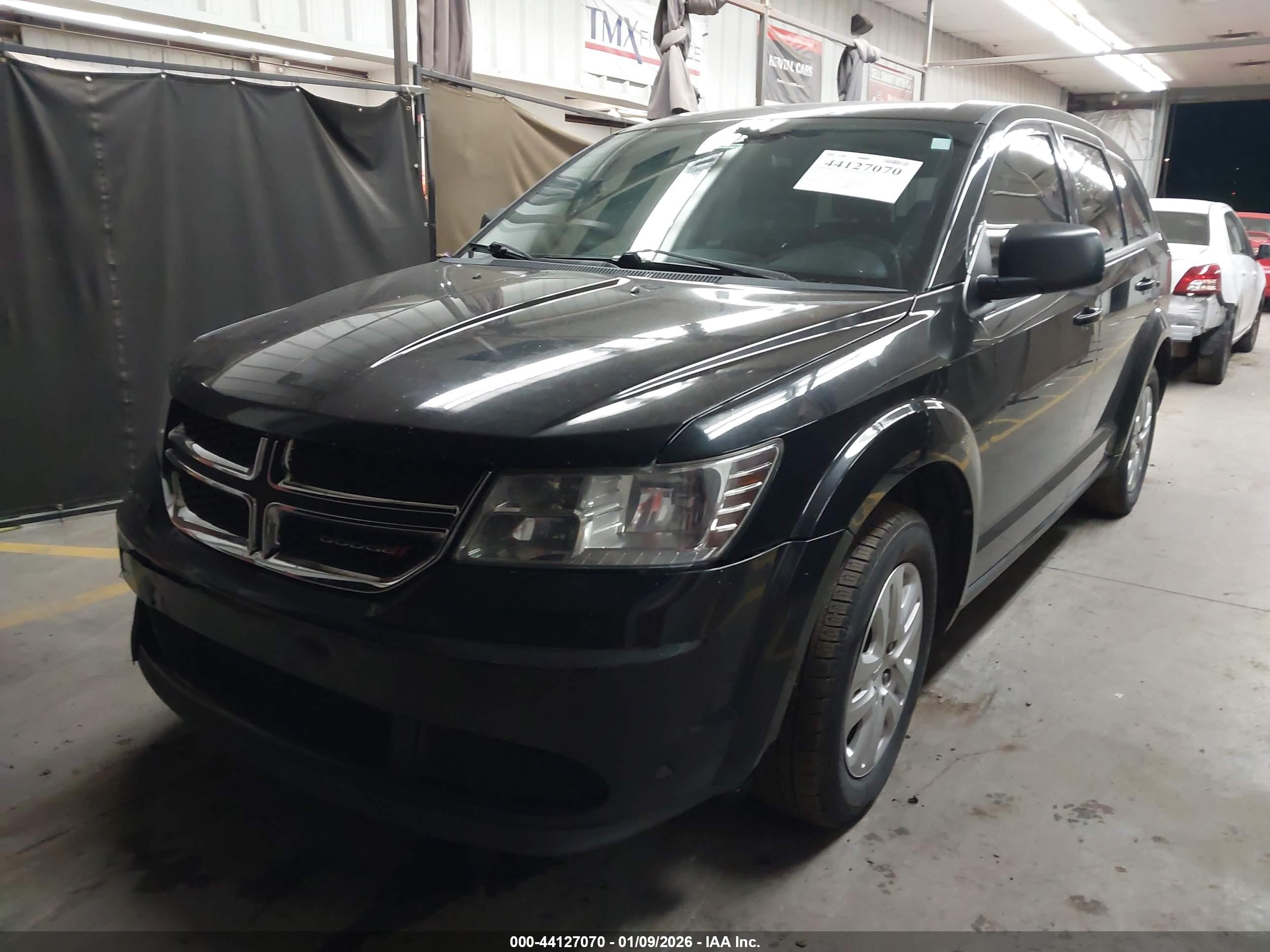 DODGE JOURNEY image 2