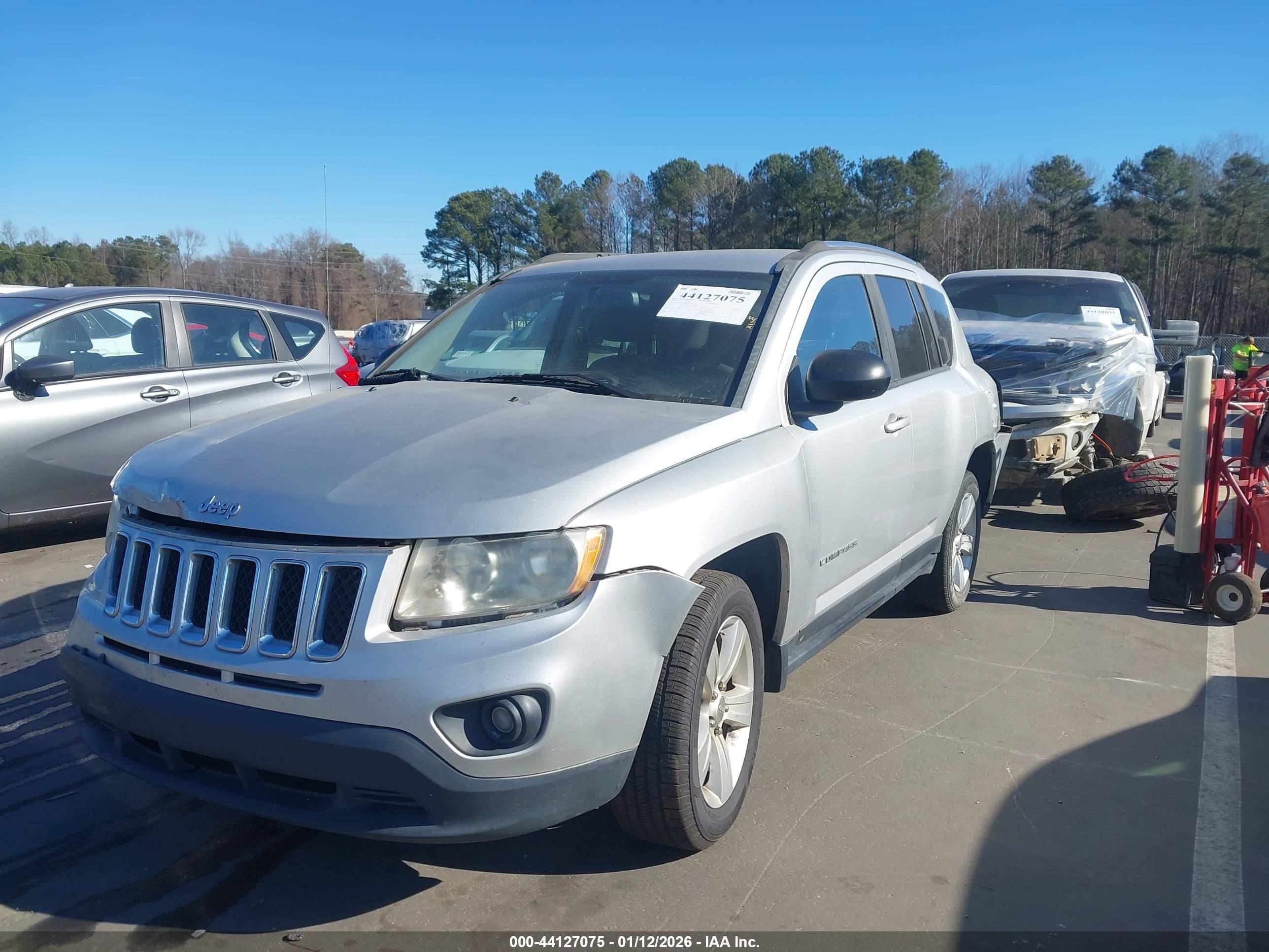 JEEP COMPASS image 2