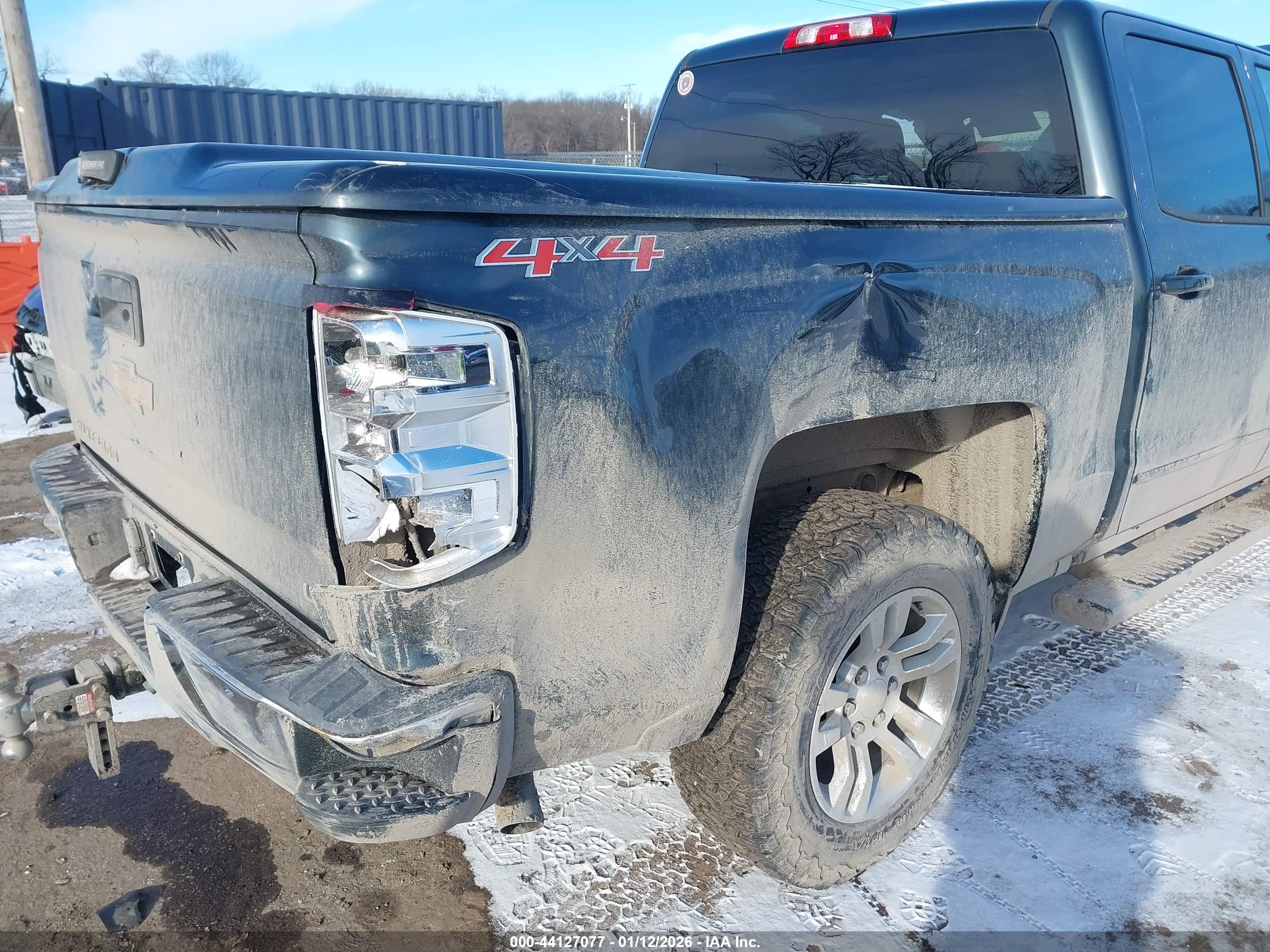 CHEVROLET SILVERADO image 6