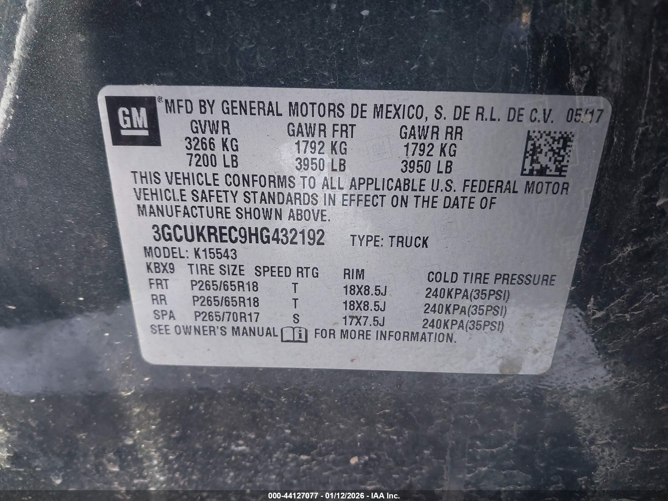 CHEVROLET SILVERADO image 9