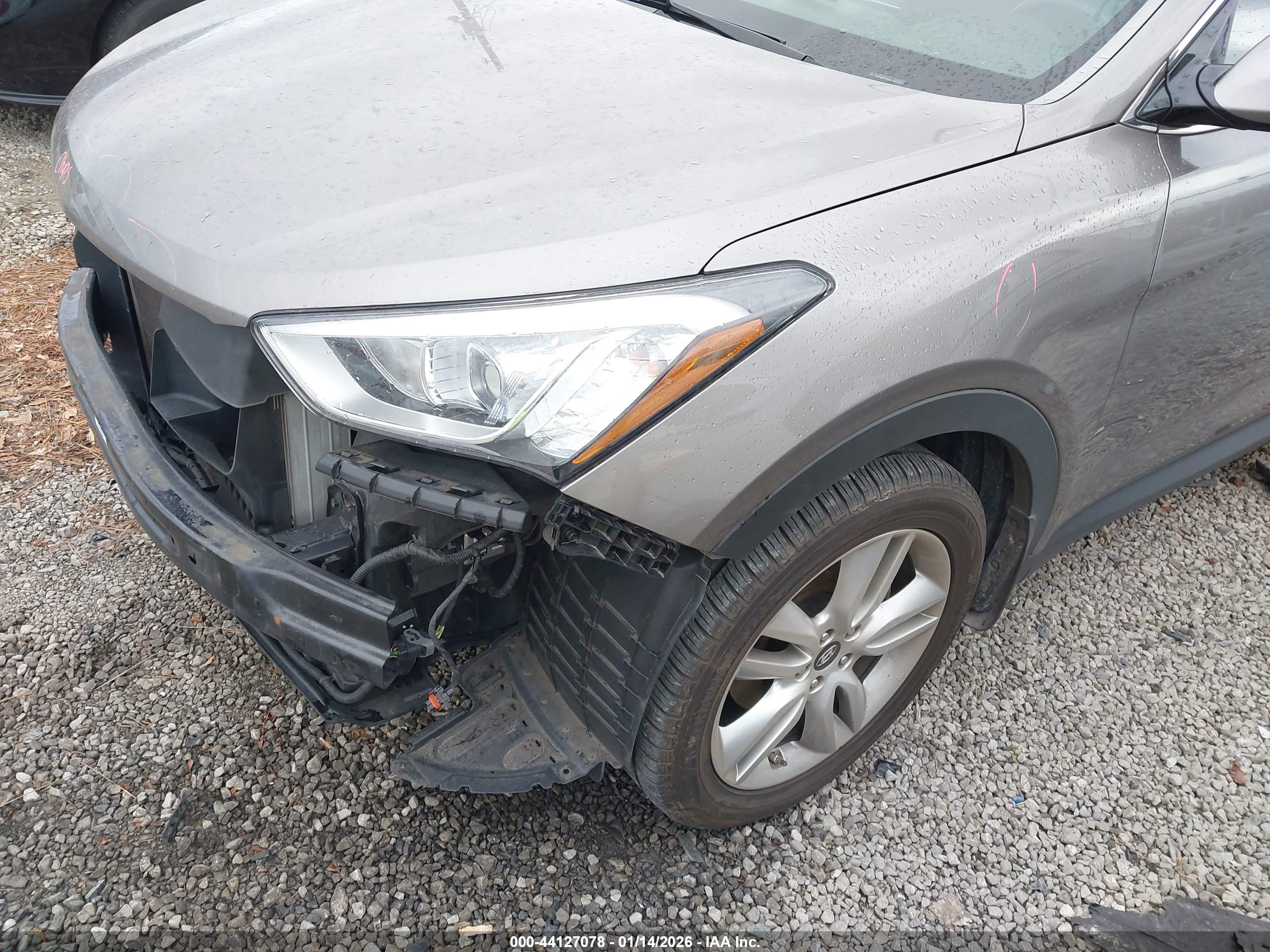 HYUNDAI SANTA image 6