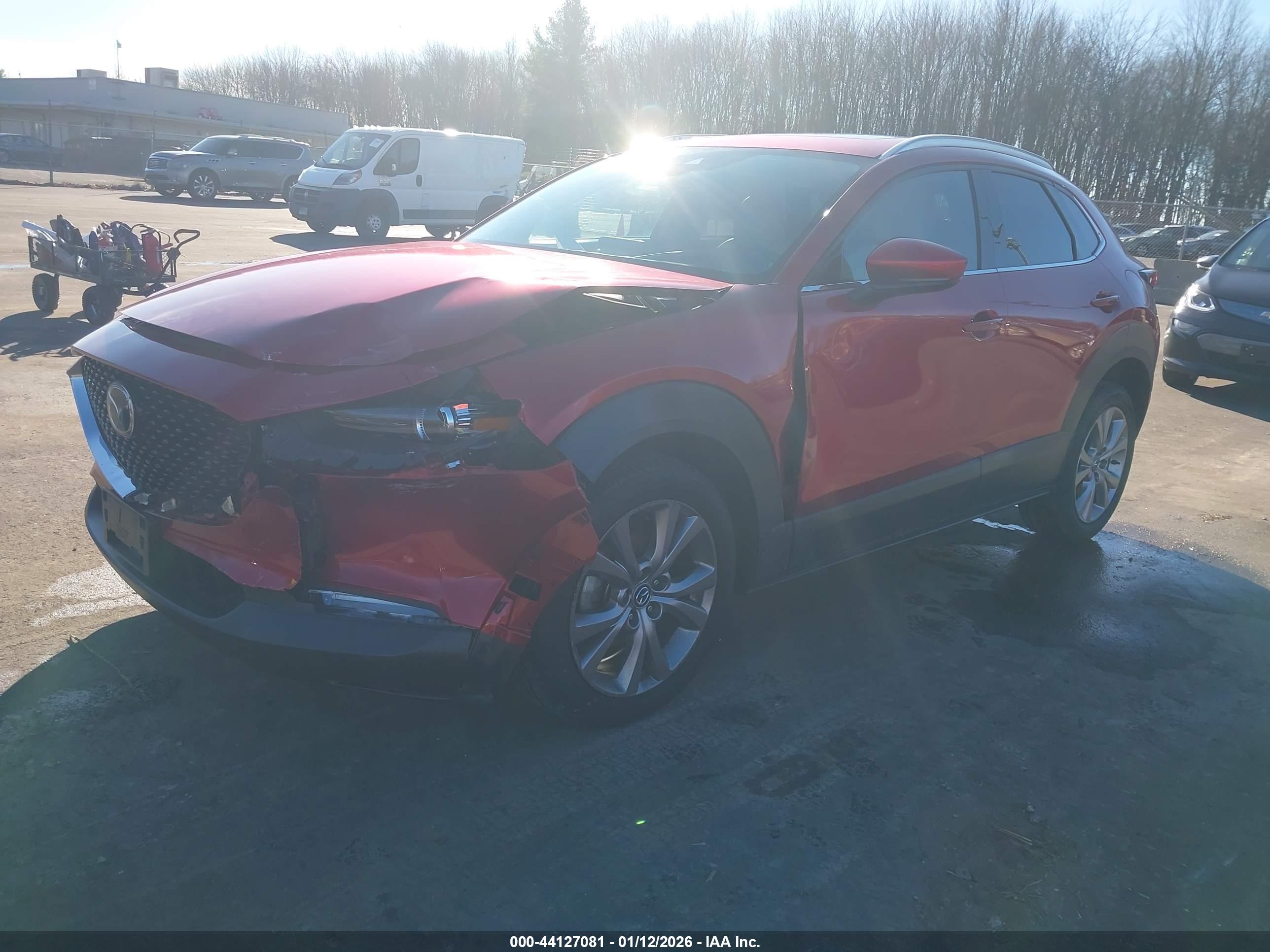 MAZDA CX-30 image 2
