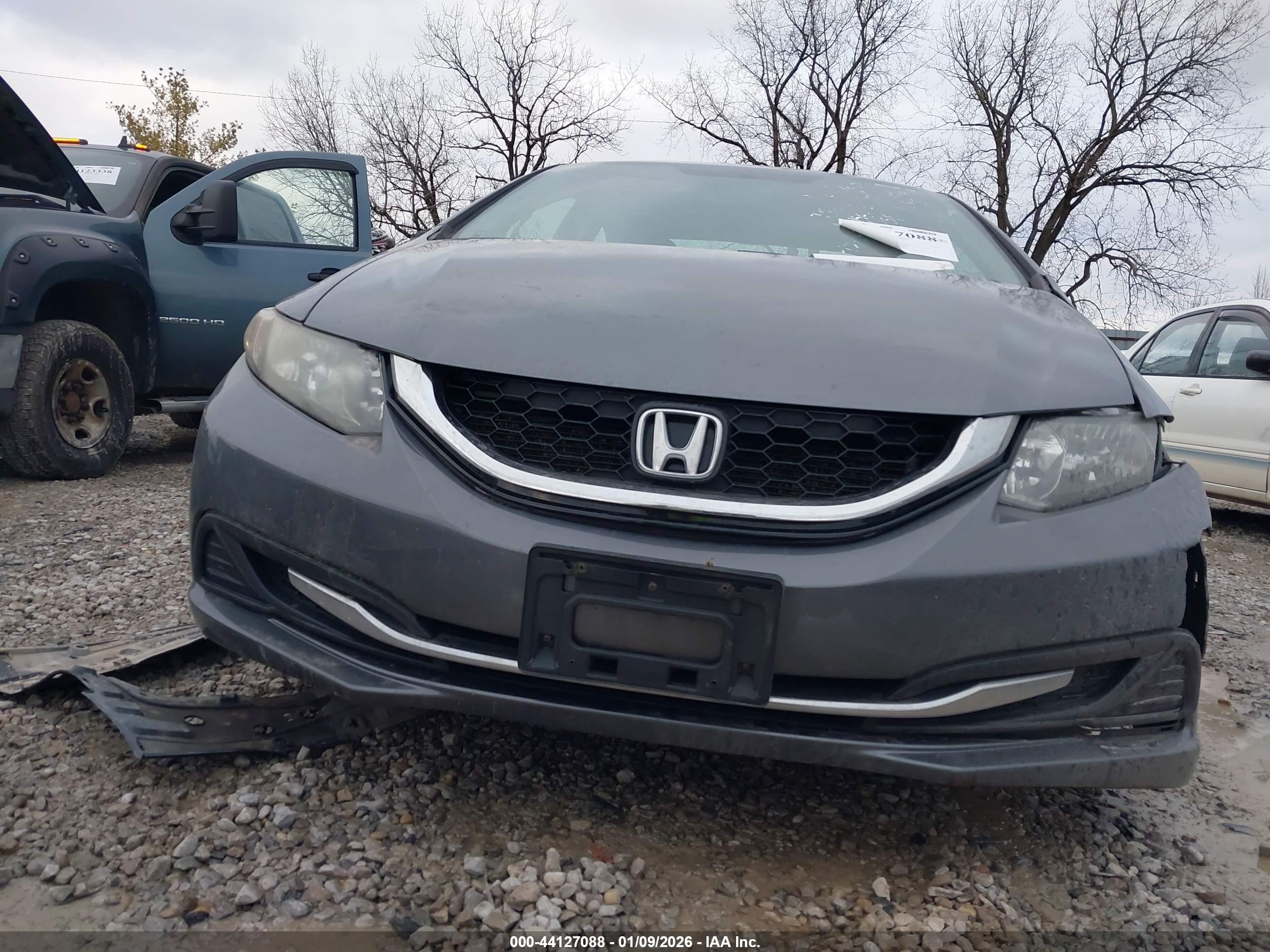 HONDA CIVIC image 6
