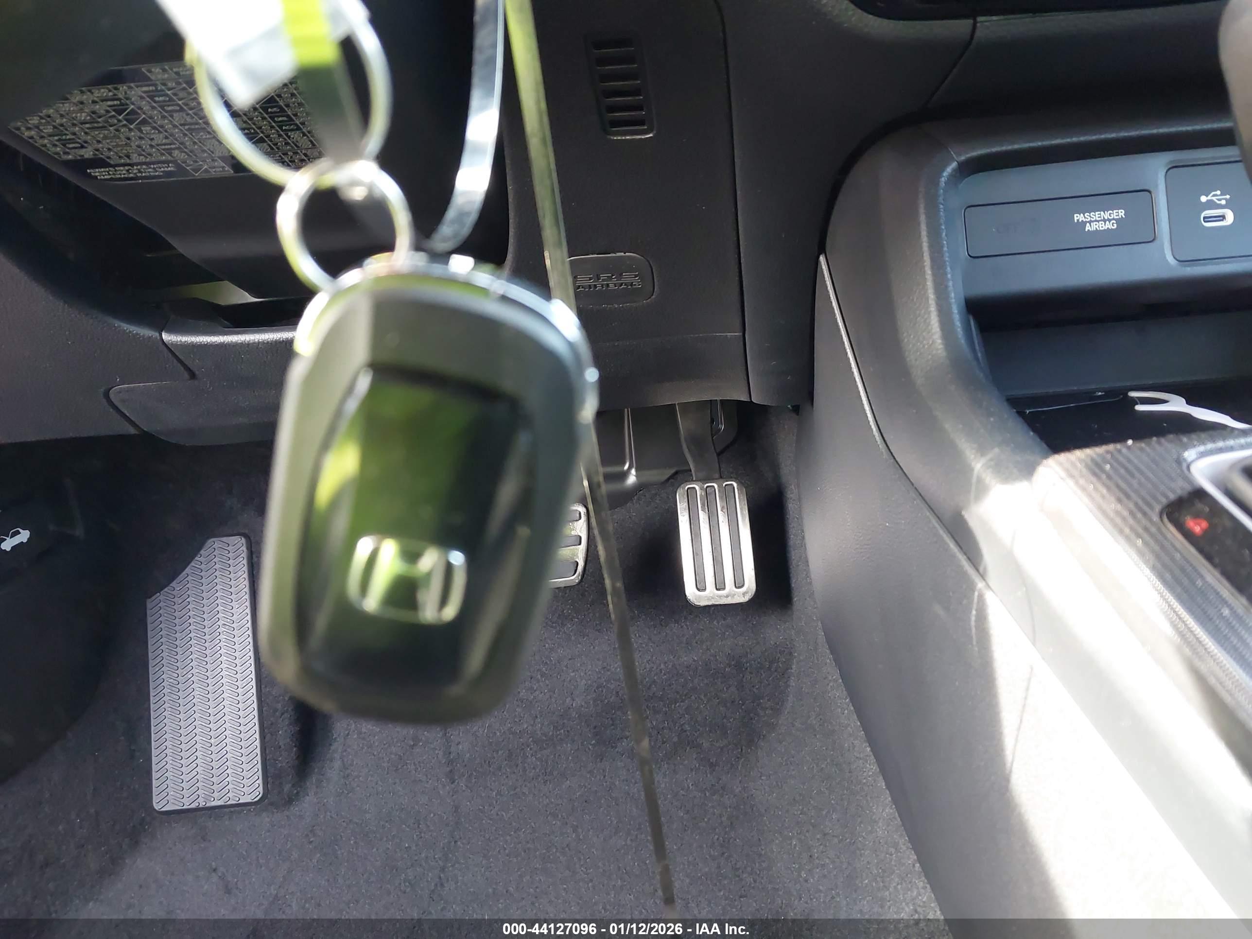 HONDA CIVIC image 11